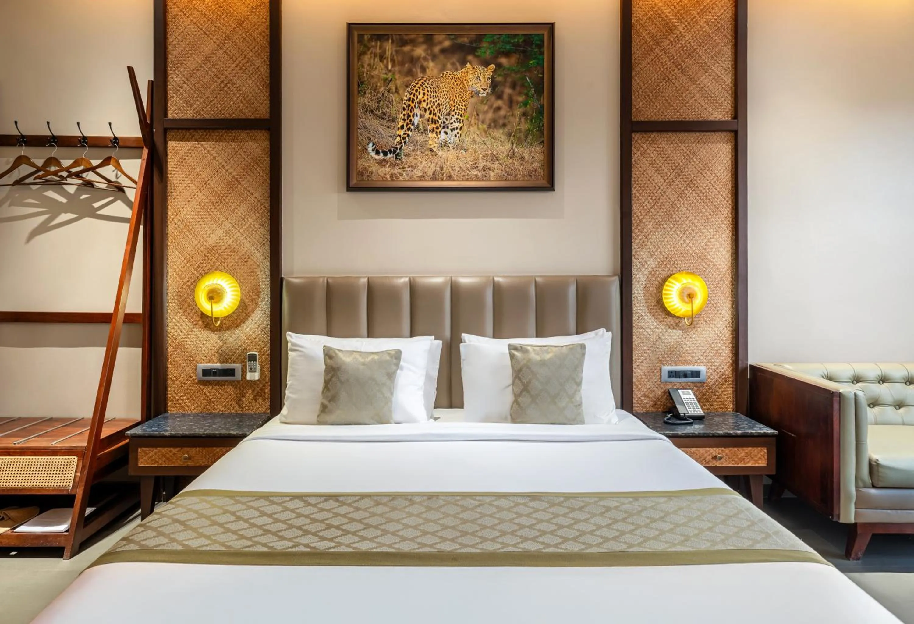 Bed in Sajjan Bagh Resort Kumbhalgarh