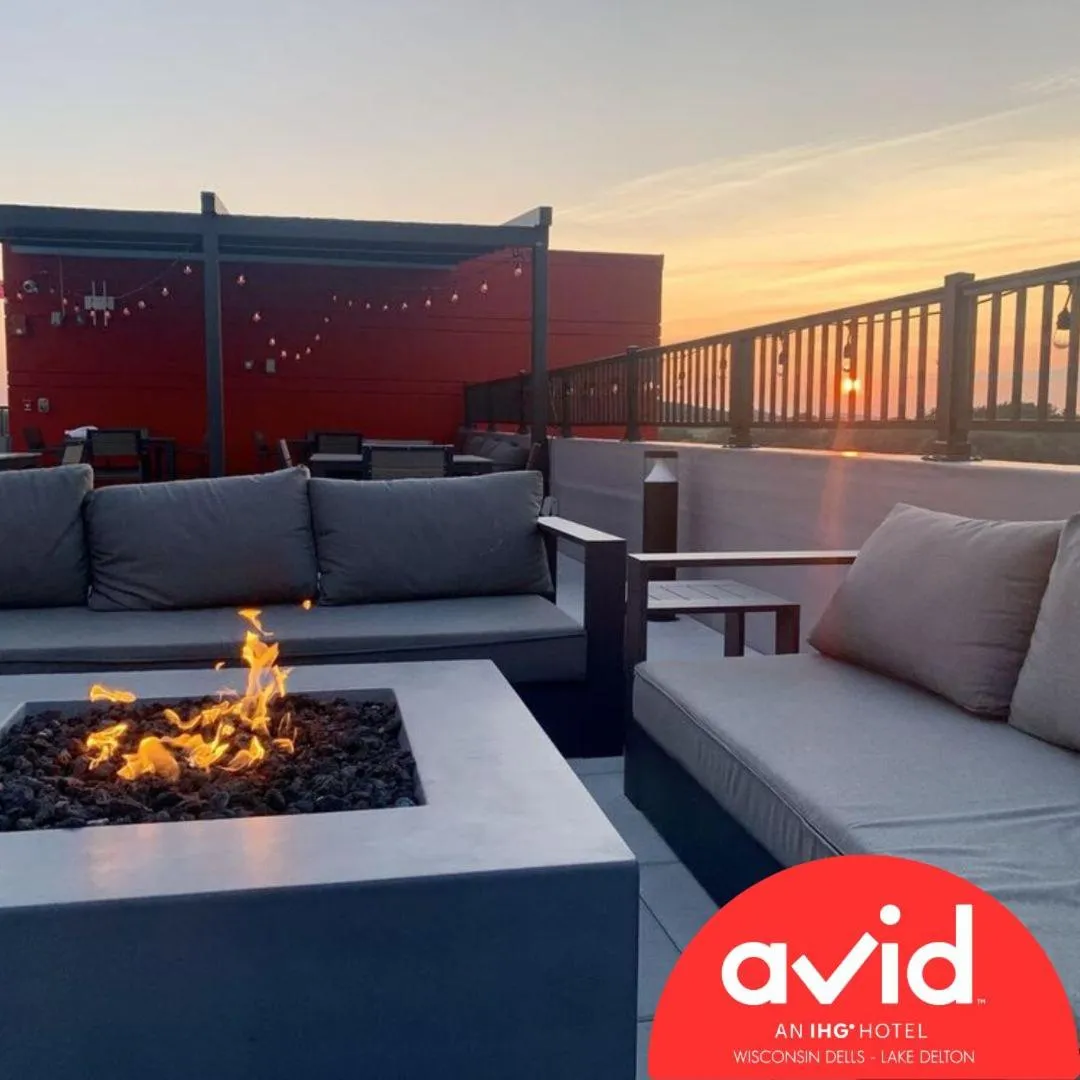 avid hotel Wisconsin Dells Lake Delton by IHG