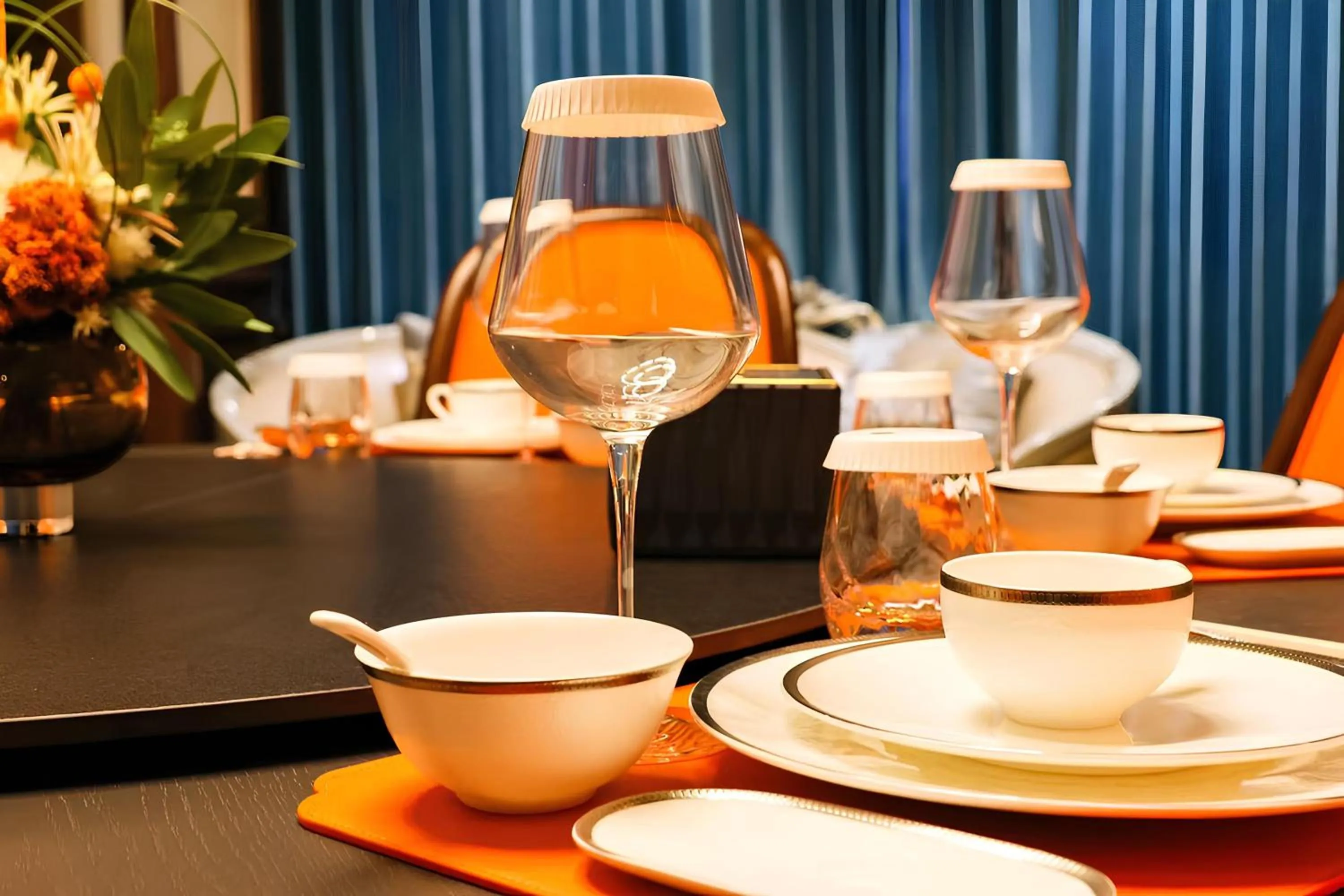 Restaurant/places to eat in Holiday Inn Express Shanghai Hongqiao Linkong by IHG