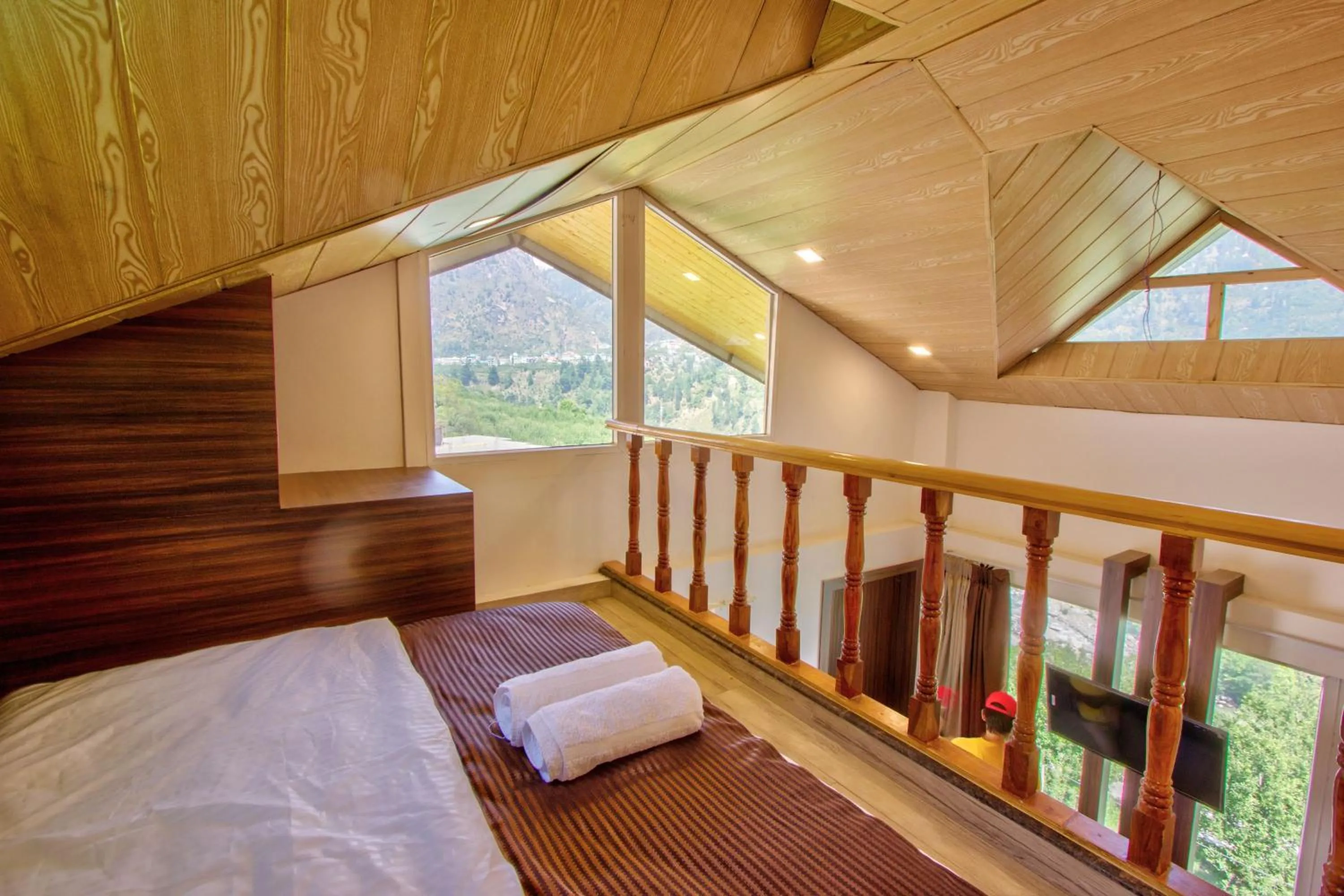 Login Katson Blue Manali