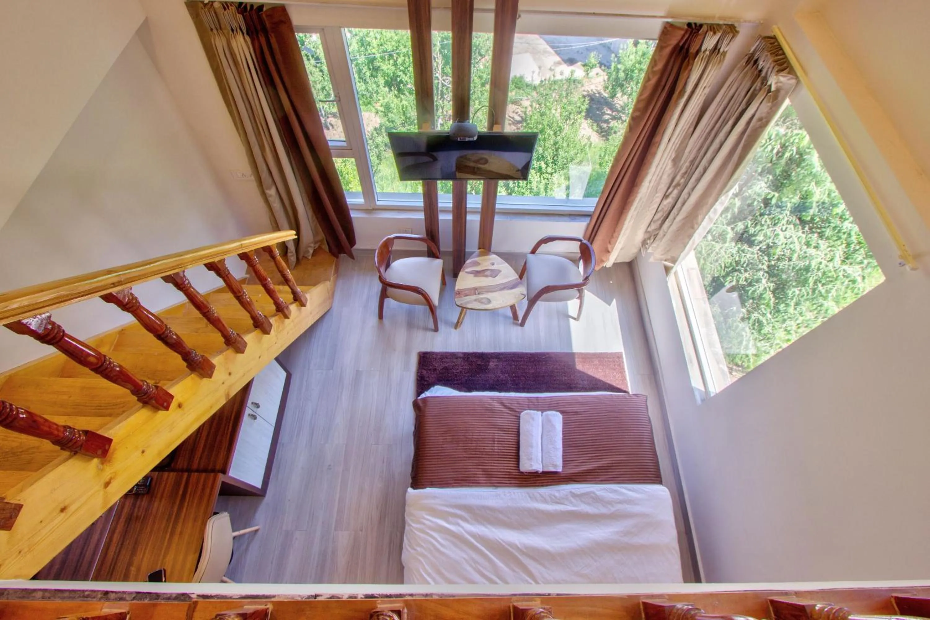 Login Katson Blue Manali