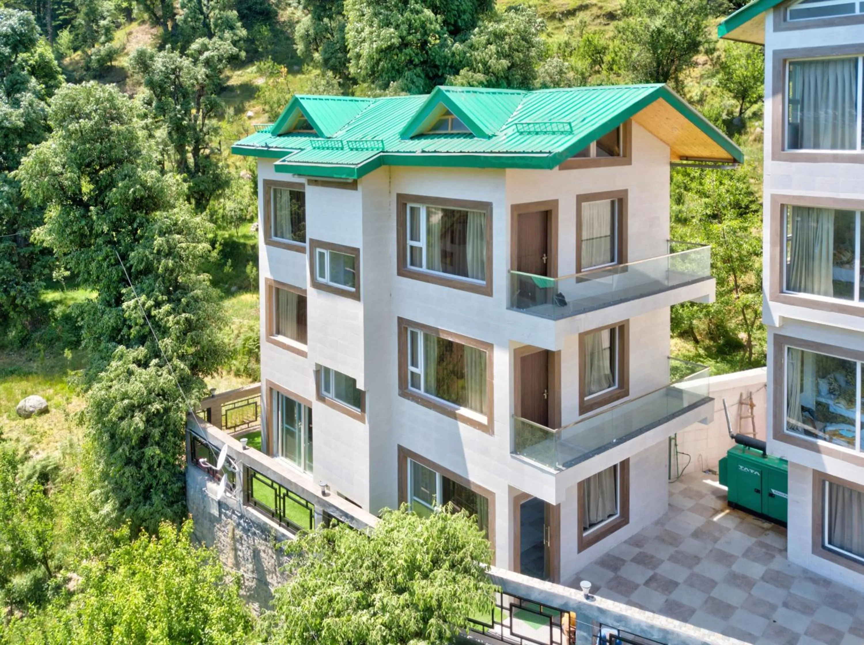 Login Katson Blue Manali