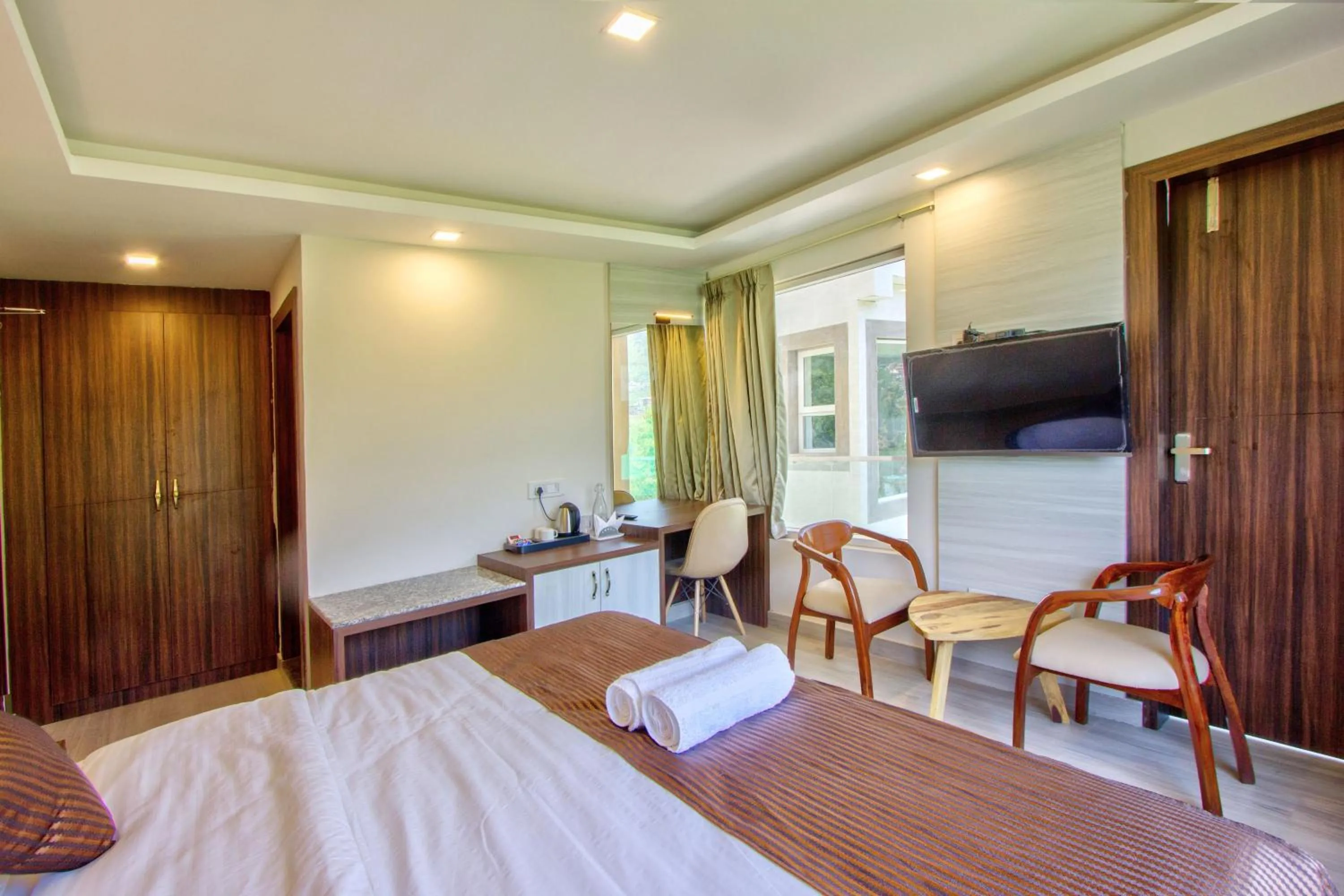 Login Katson Blue Manali