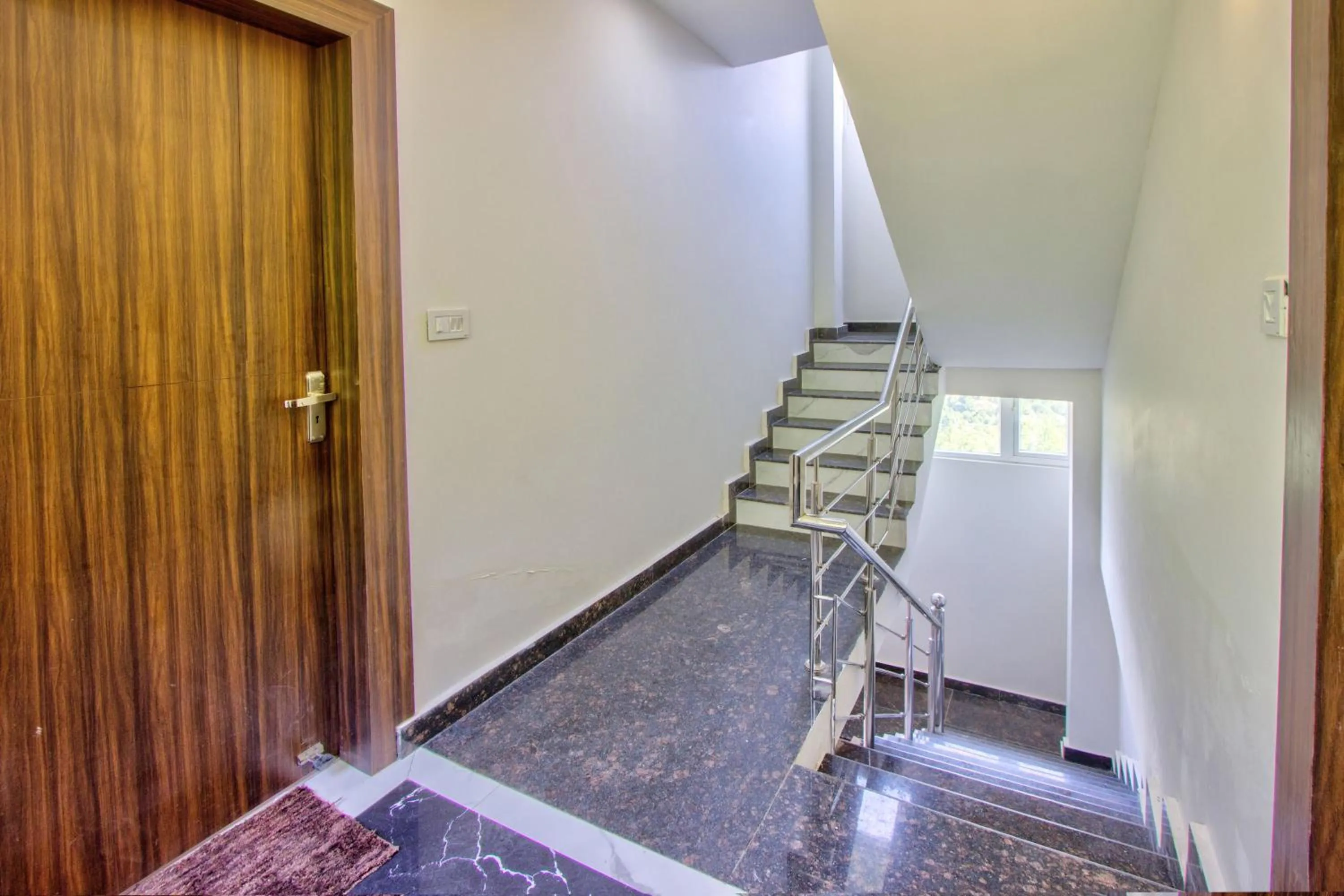 Login Katson Blue Manali