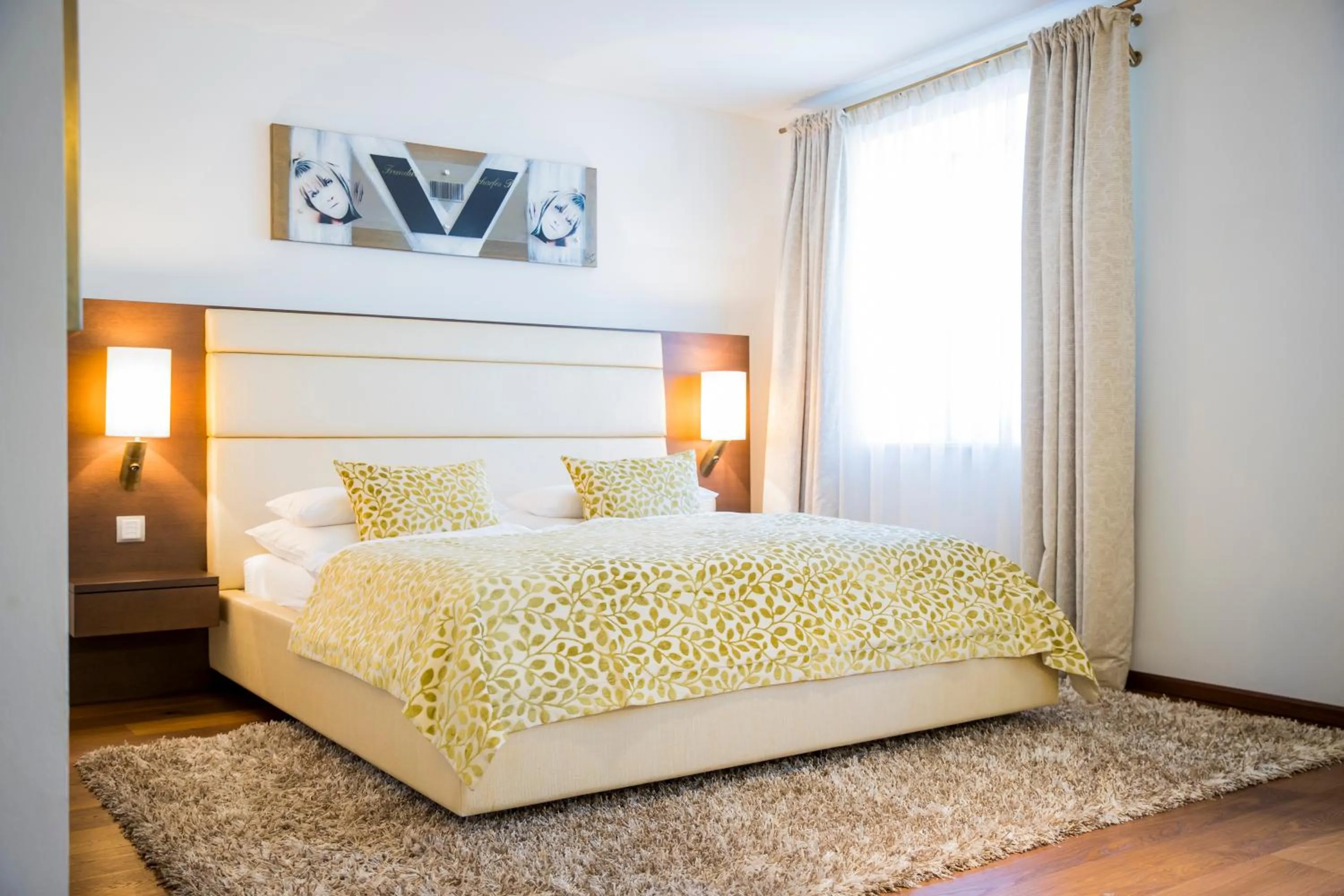 Bed in Iris Porsche Hotel & Restaurant