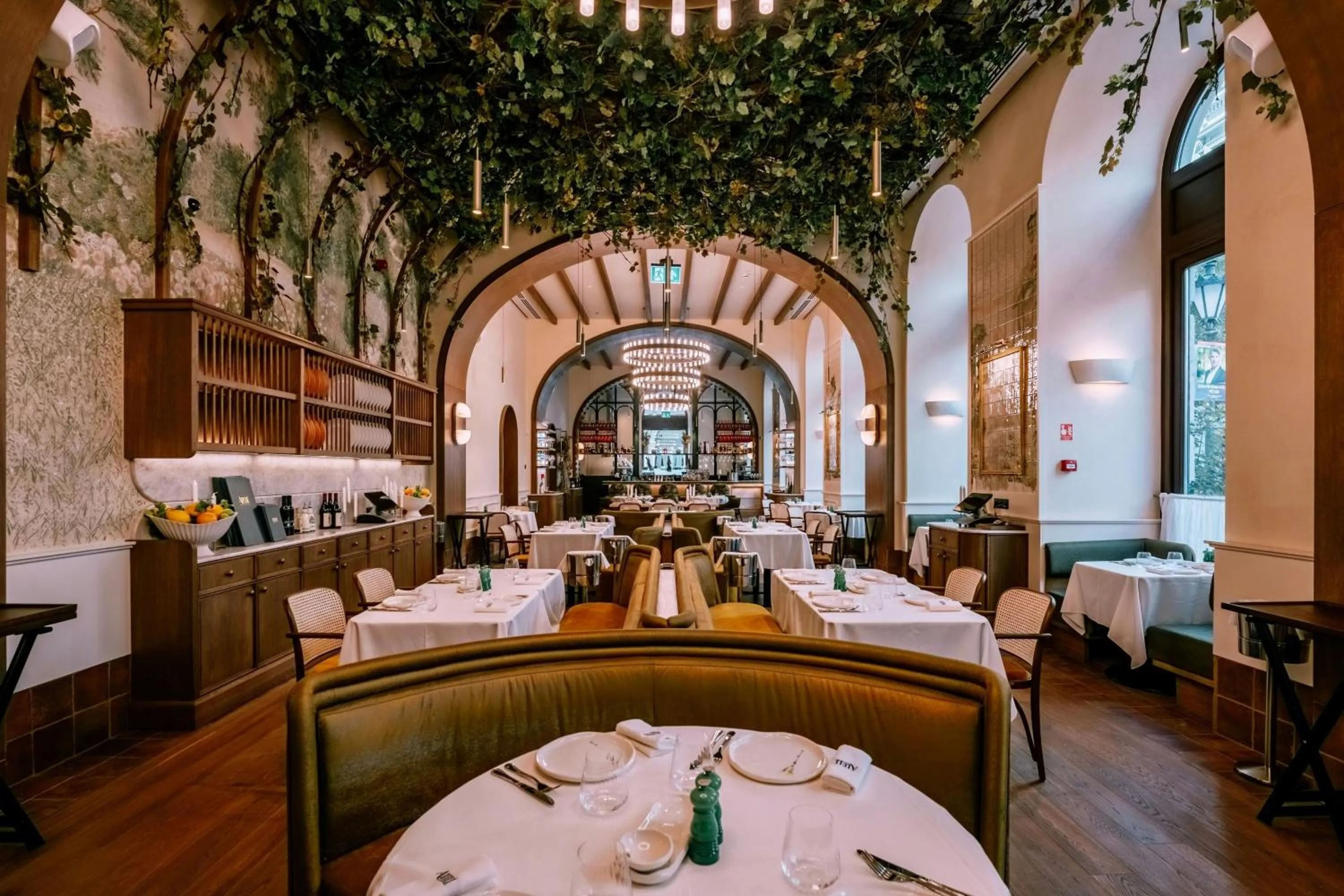 Restaurant/places to eat in Dorothea Hotel, Budapest, Autograph Collection