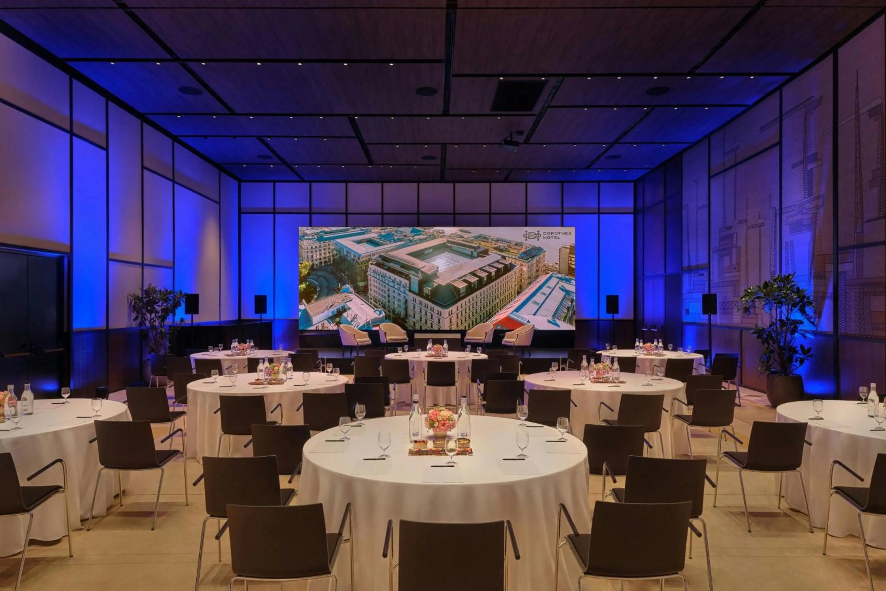 Lounge or bar in Dorothea Hotel, Budapest, Autograph Collection