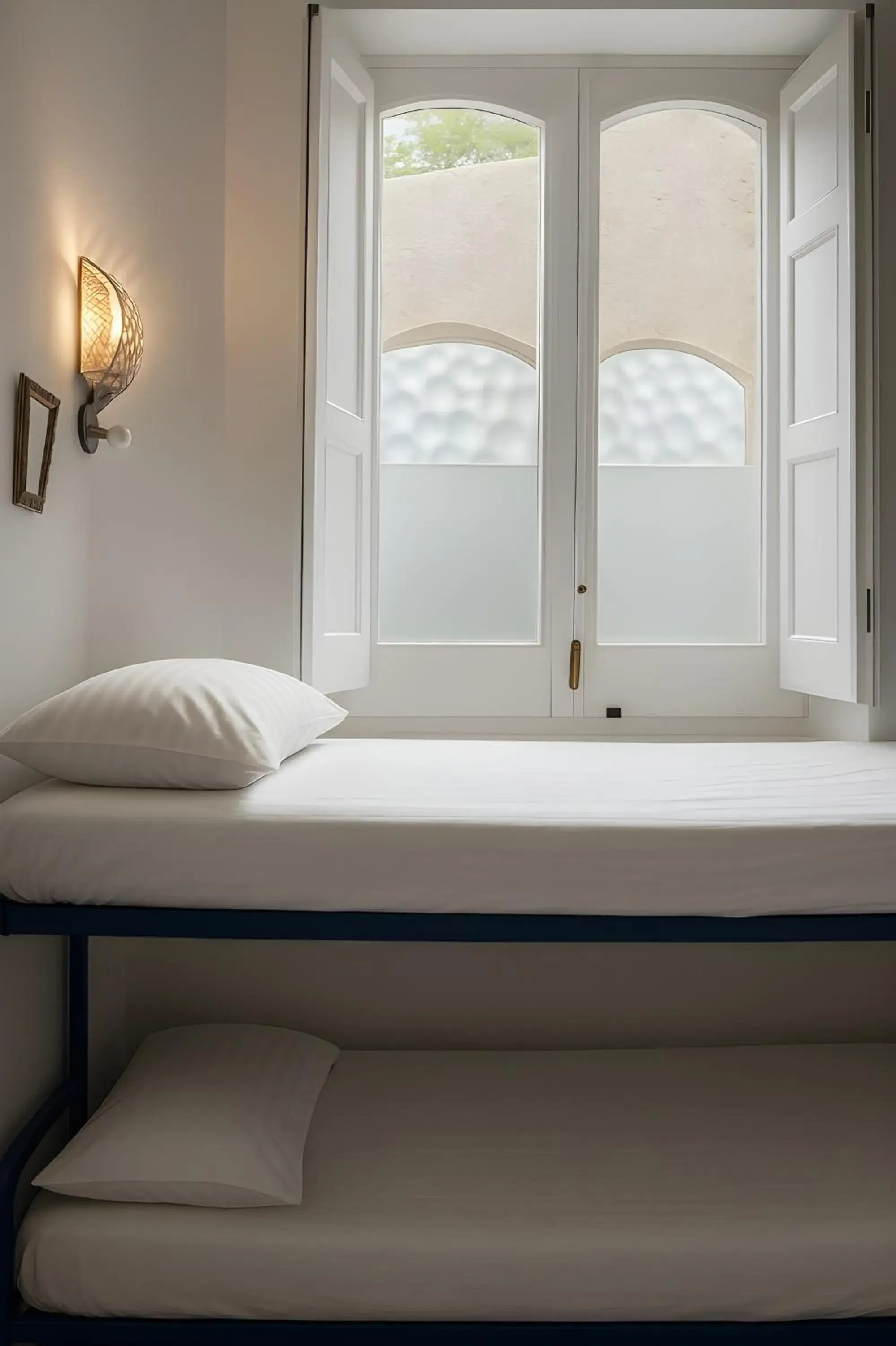 Single Bed in Female Dormitory Room in Hostel Brikette Single Bed in Female Dormitory Room in Hostel Brikette