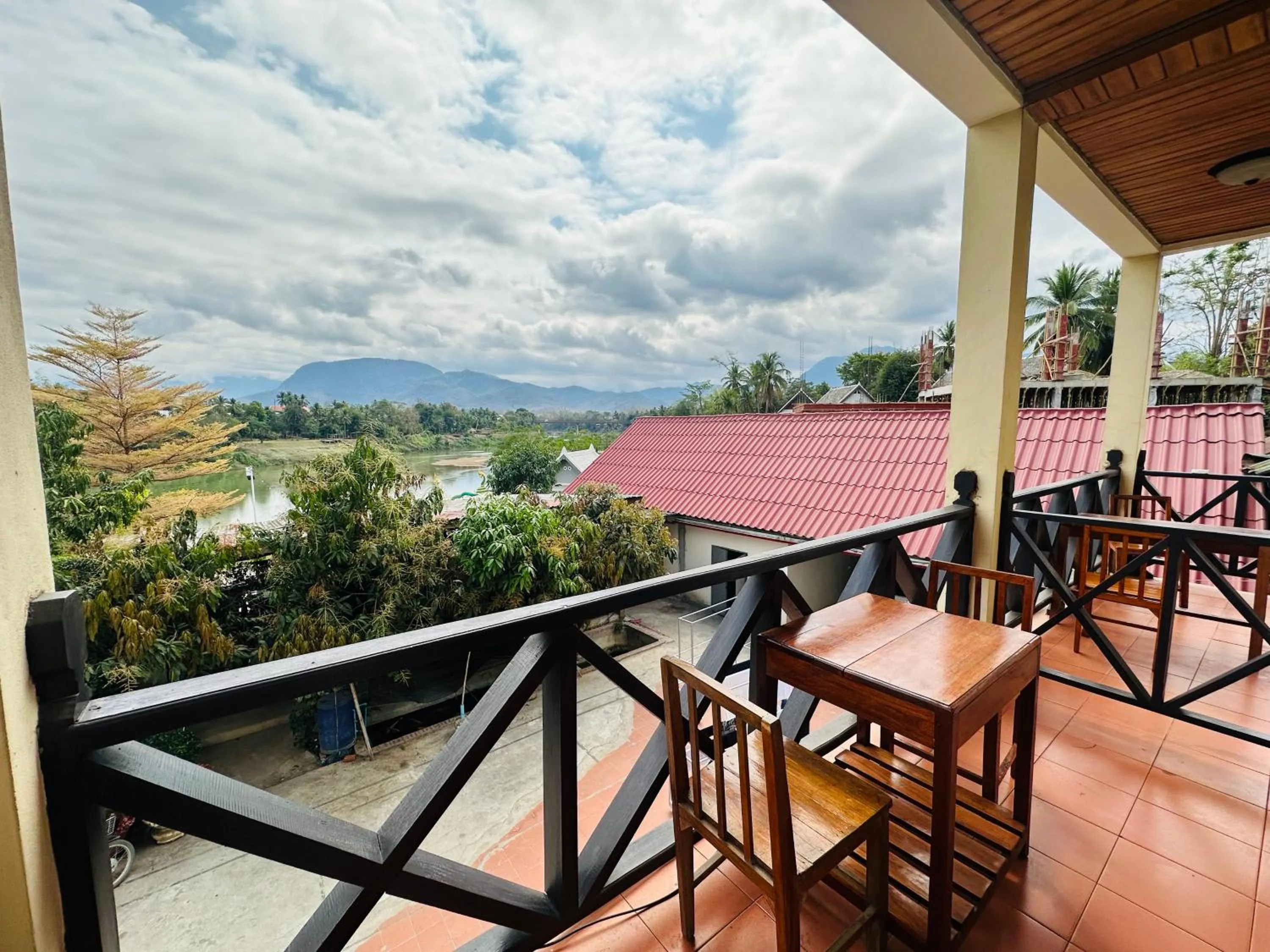 Balcony/Terrace in Kingkham Riverside Hotel