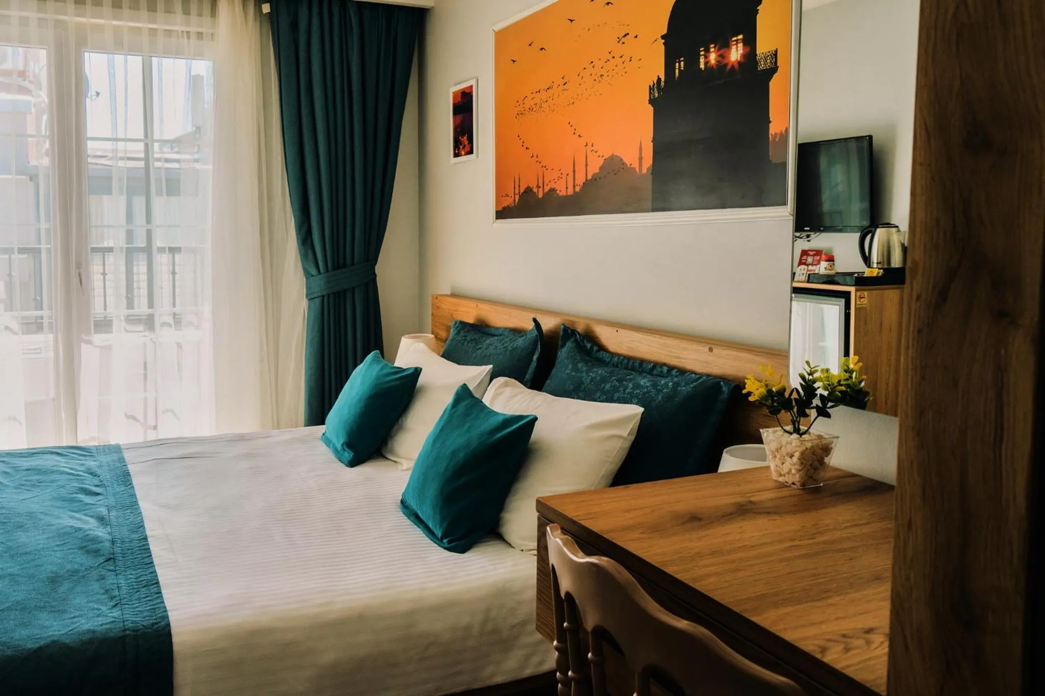 Bed in Taksim Santa Lucia Hotel