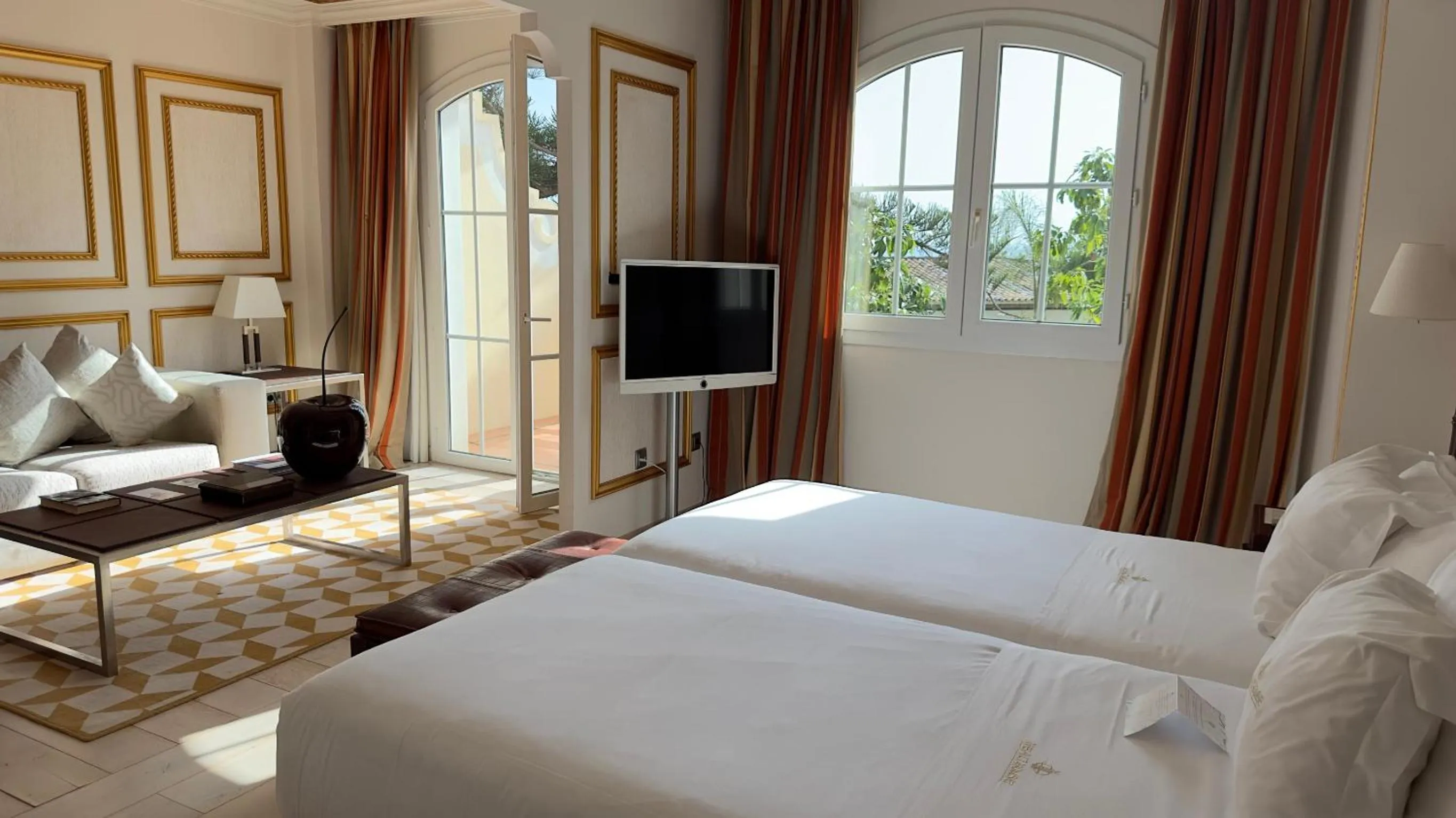 Bed in Grand Hotel Las Dunas