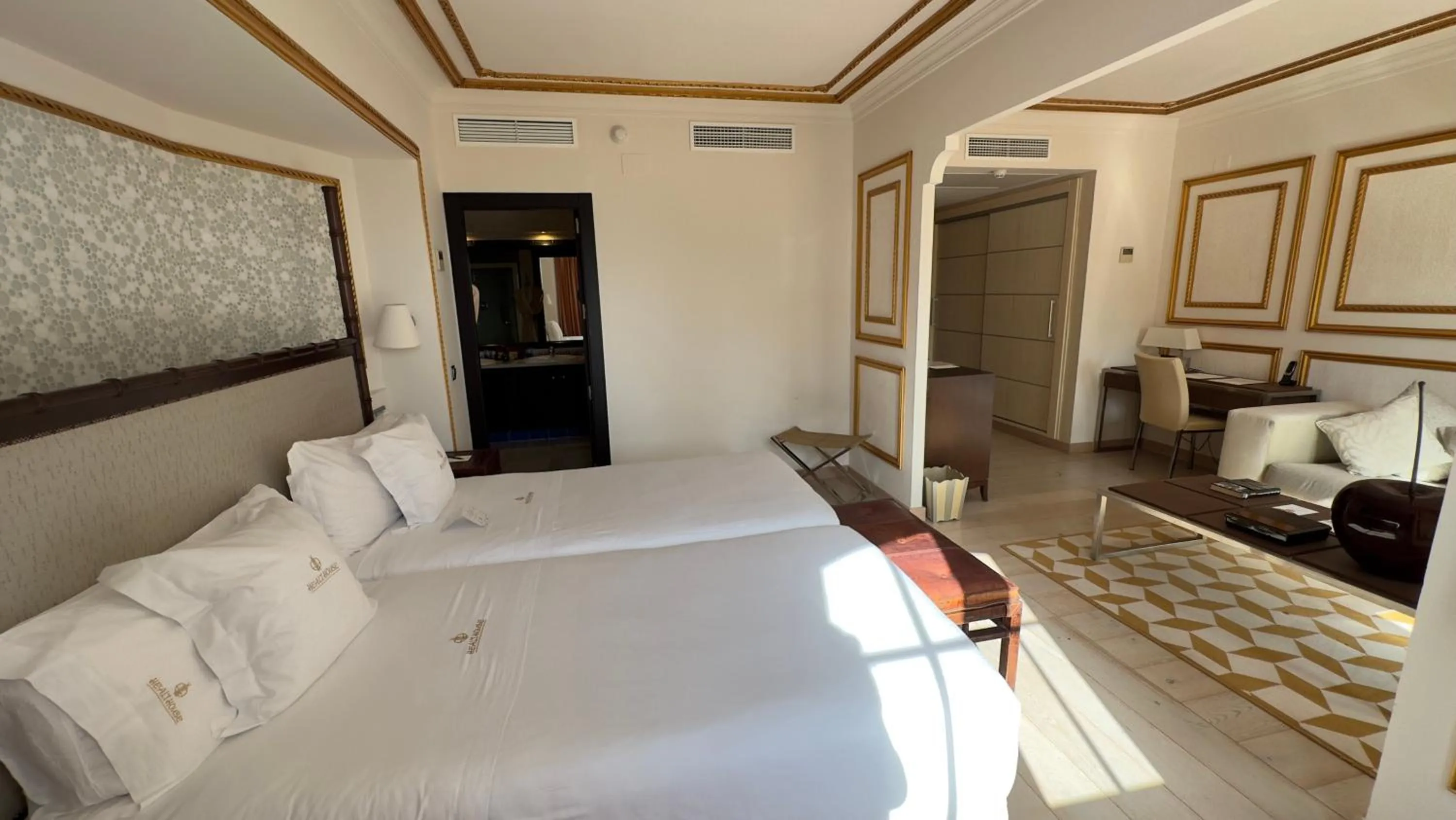Bed in Grand Hotel Las Dunas