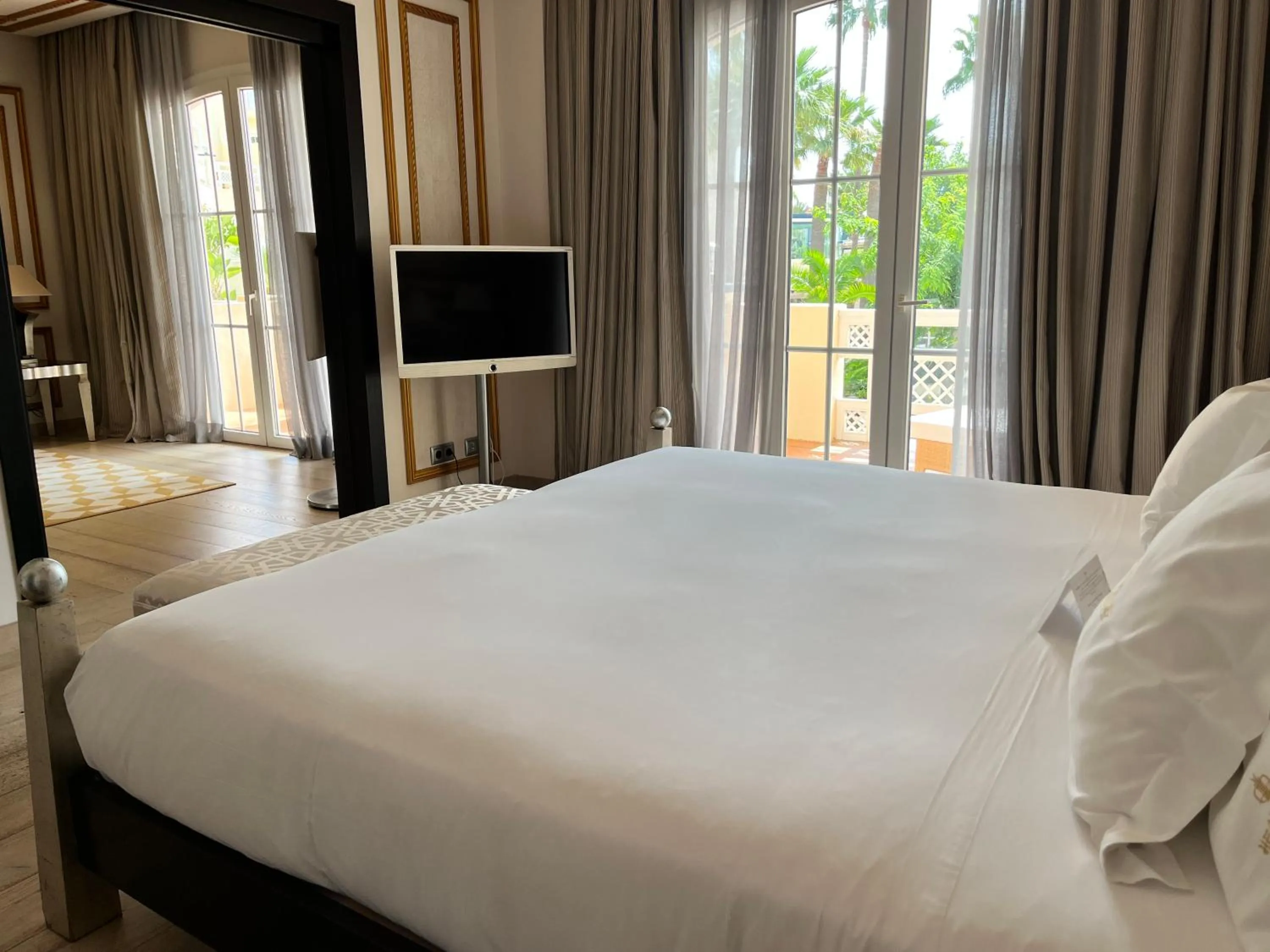 Bed in Grand Hotel Las Dunas