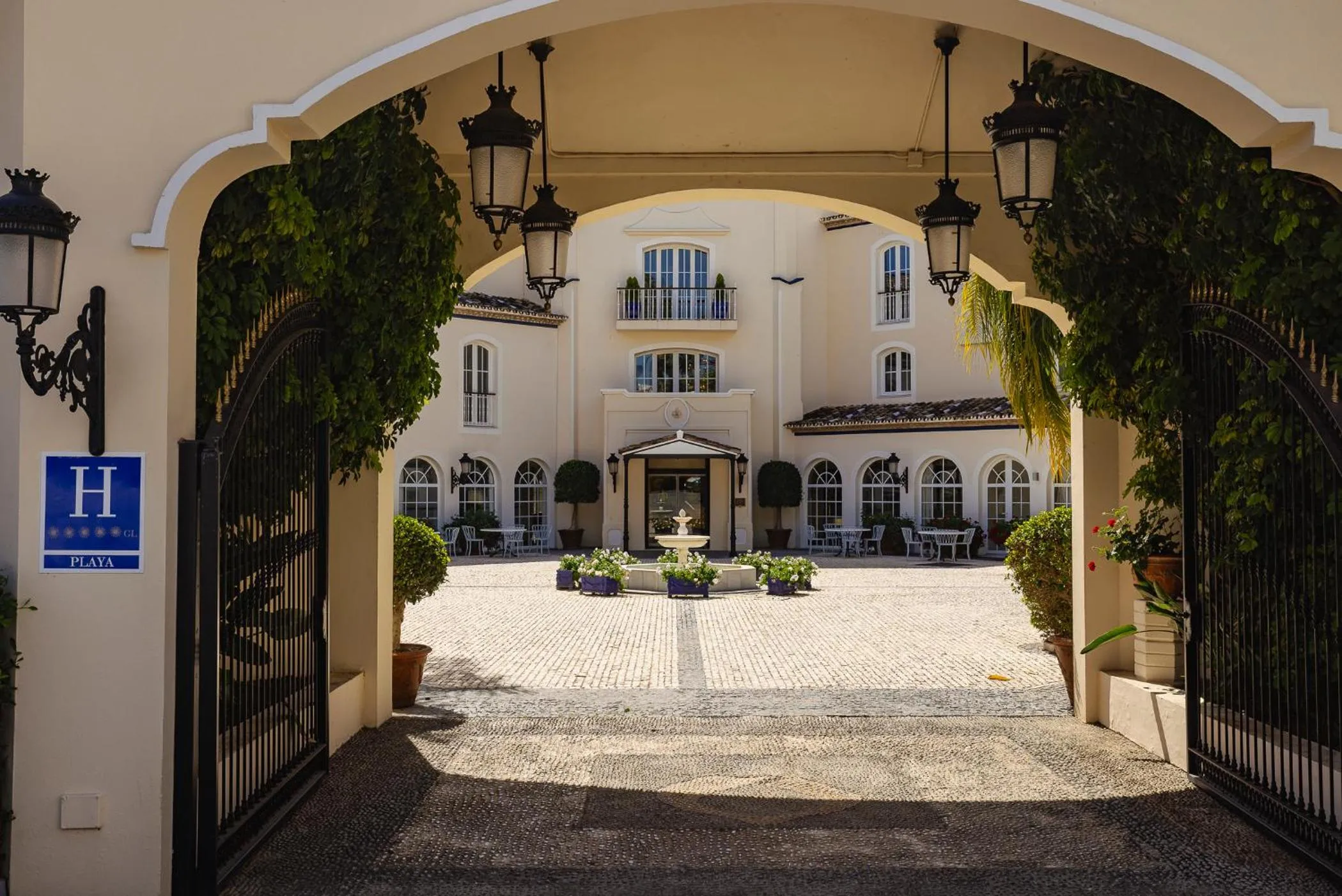 Grand Hotel Las Dunas