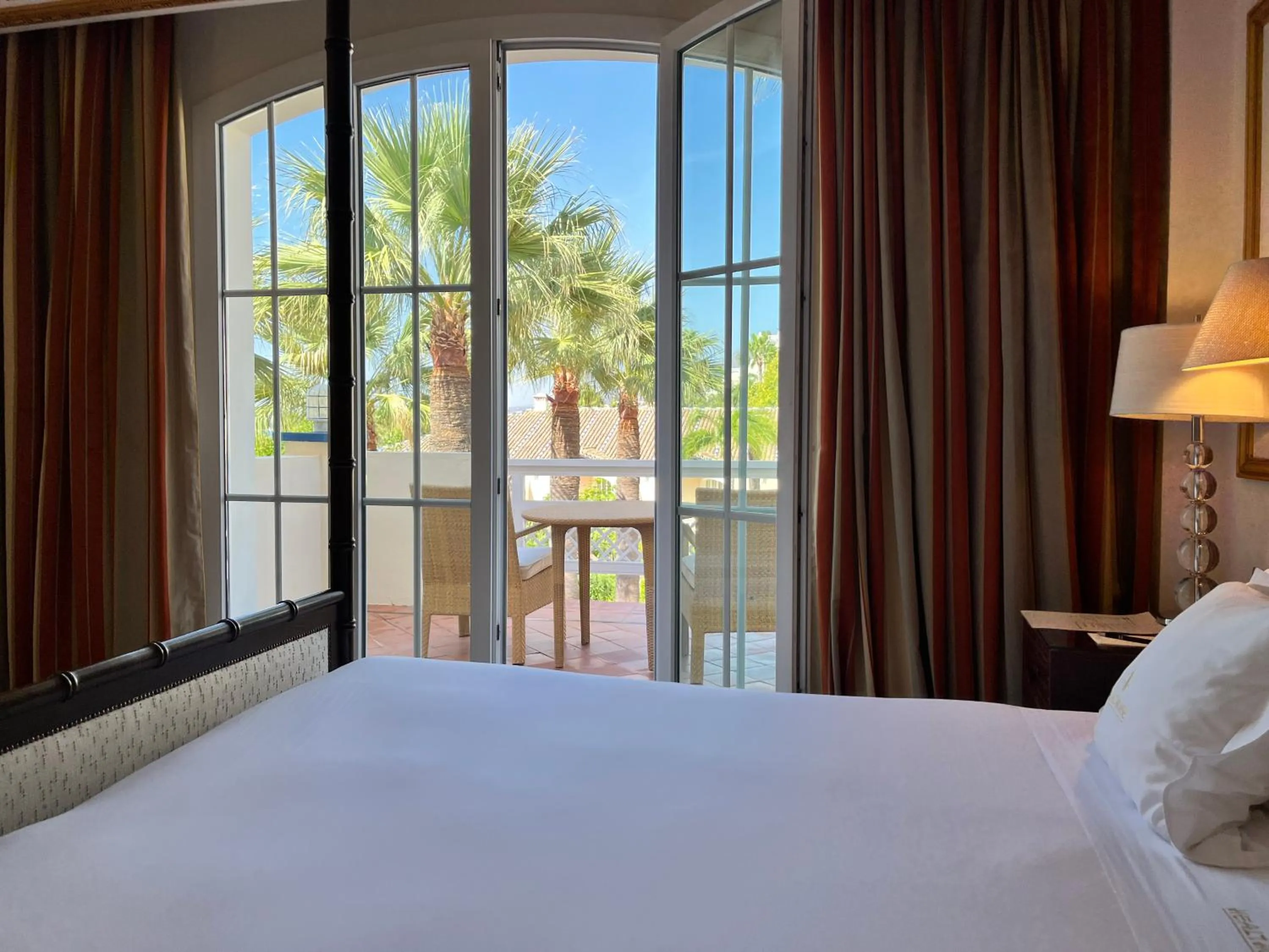 Bed in Grand Hotel Las Dunas