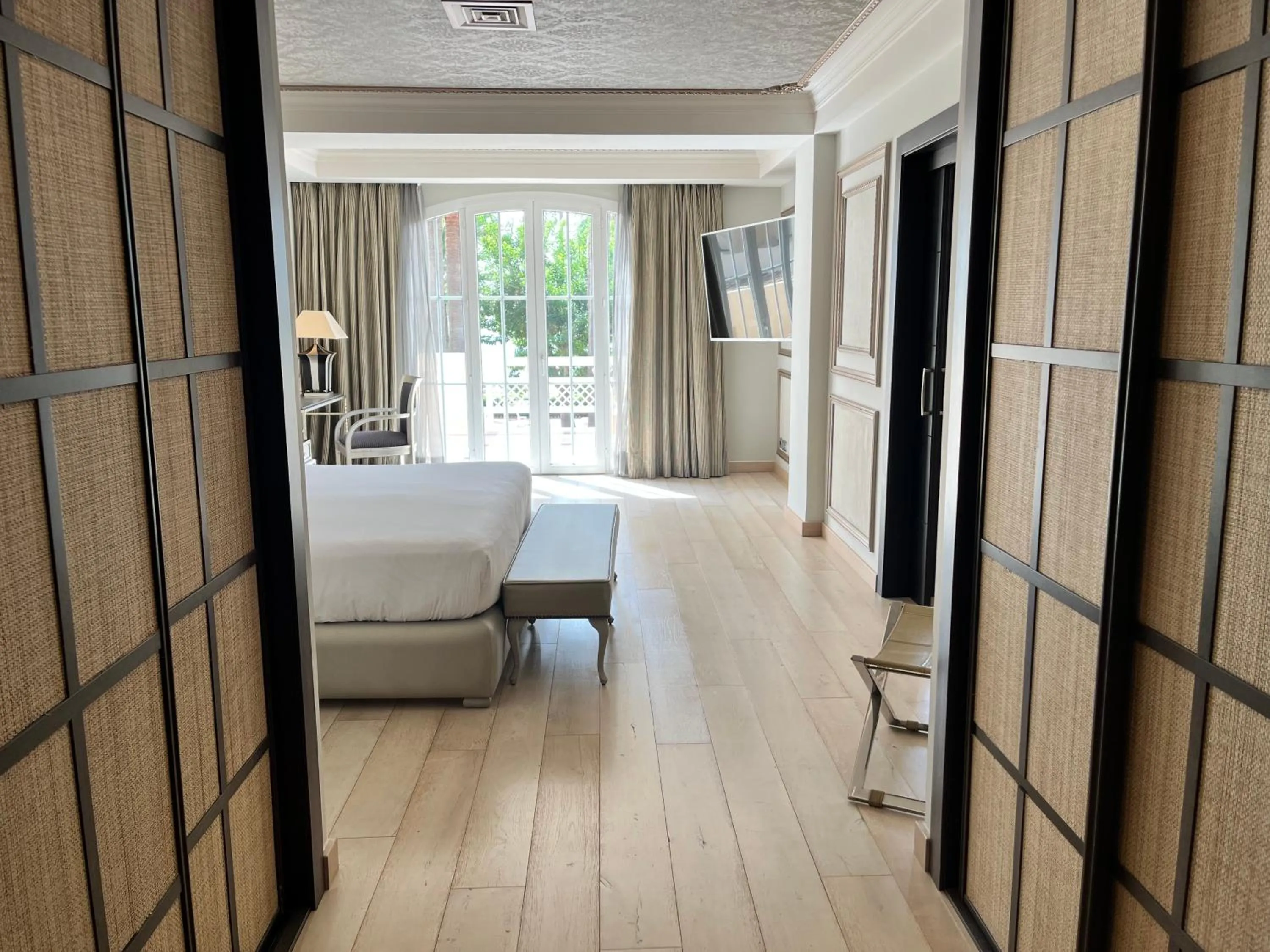 Bed in Grand Hotel Las Dunas