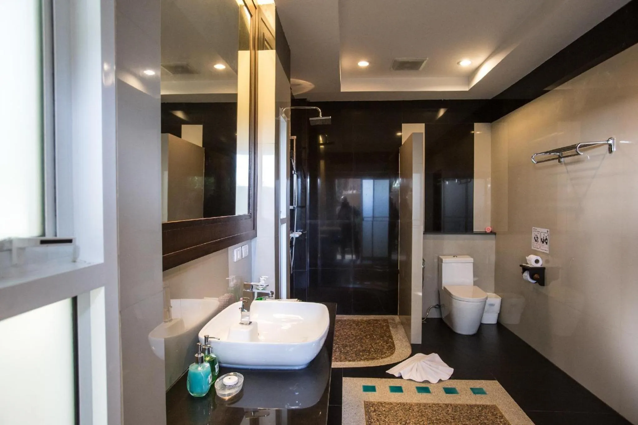 Shower in Hotel and Beach Bungalow at Lanta Resort