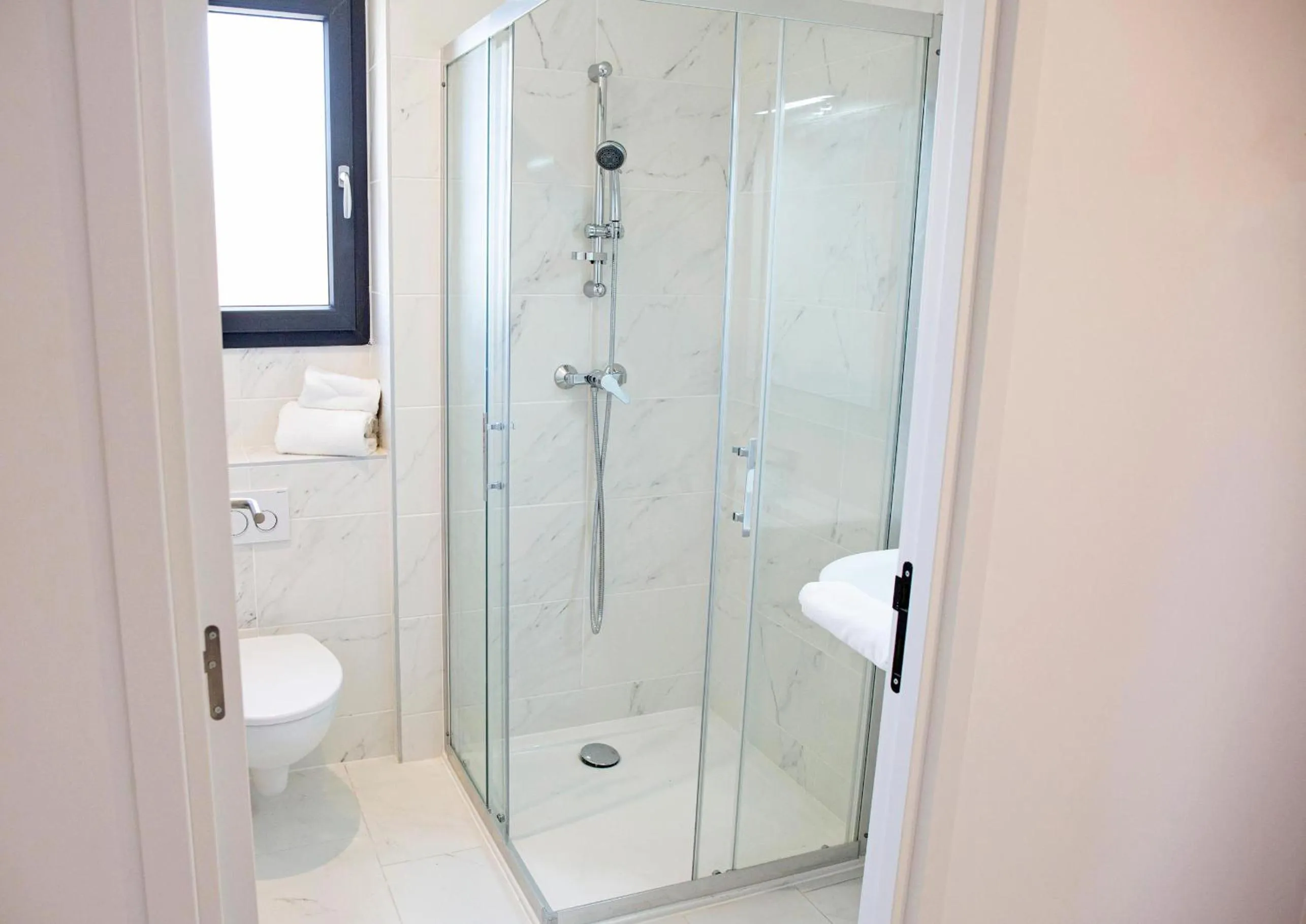 Shower in Résidence Pierre & Vacances Premium Domaine du Golfe du Lion