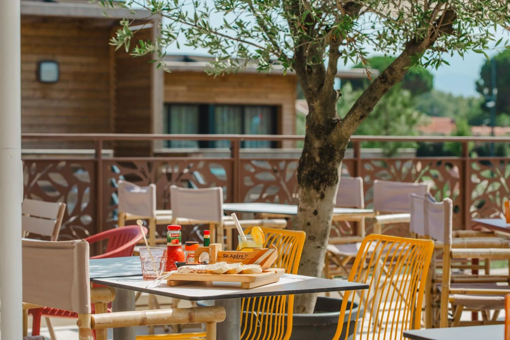 Property building in Résidence Pierre & Vacances Premium Domaine du Golfe du Lion