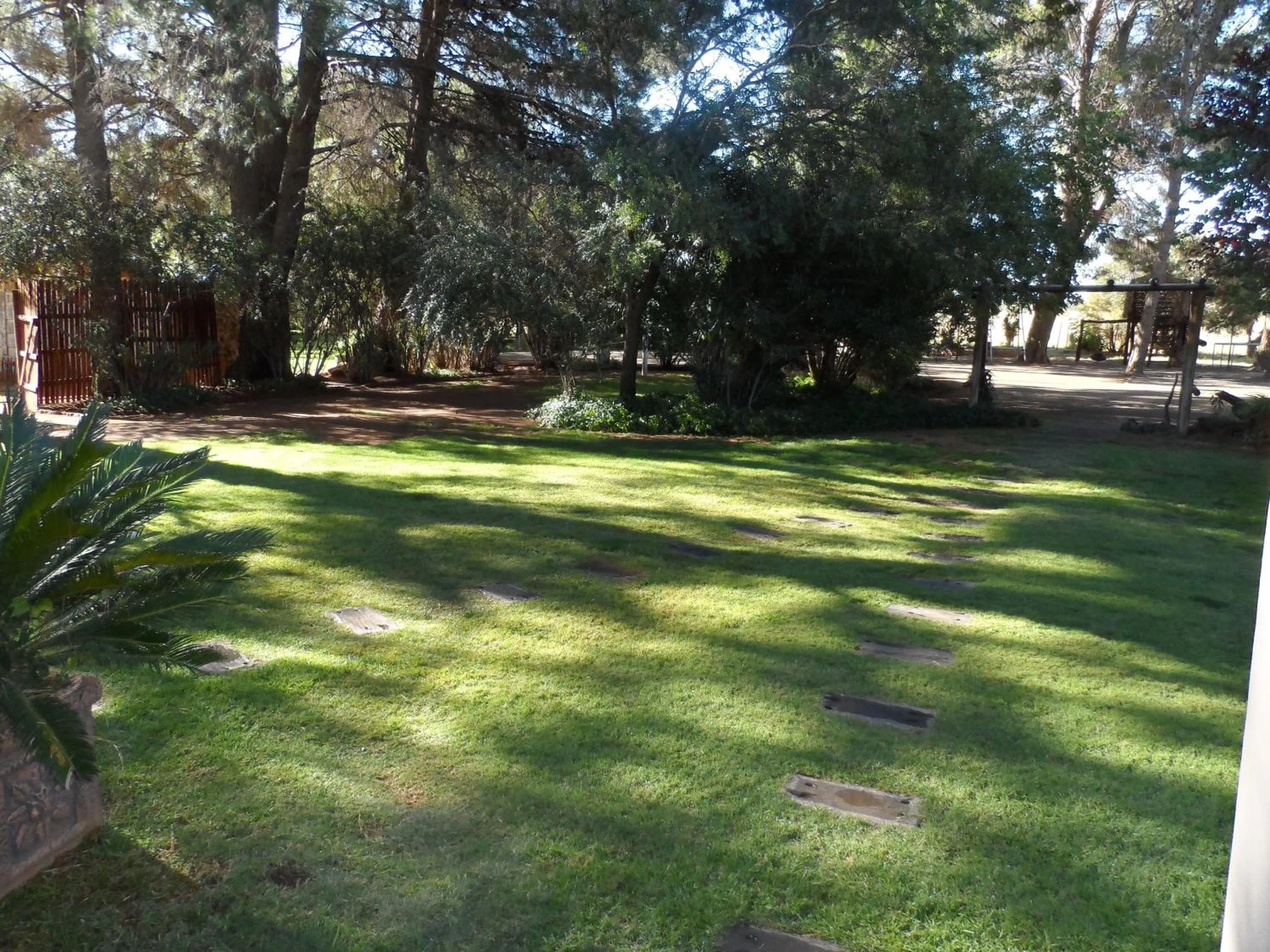 Garden in A Cherry Lane Self Catering and B&B