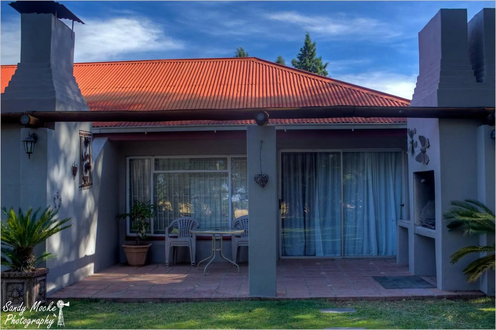 Garden view in A Cherry Lane Self Catering and B&B