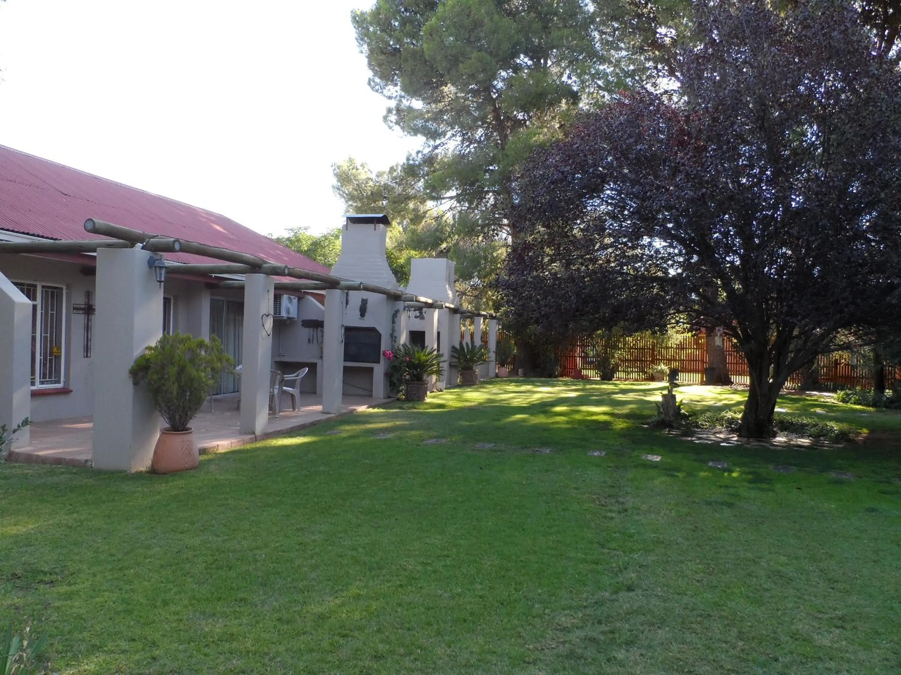 Garden in A Cherry Lane Self Catering and B&B