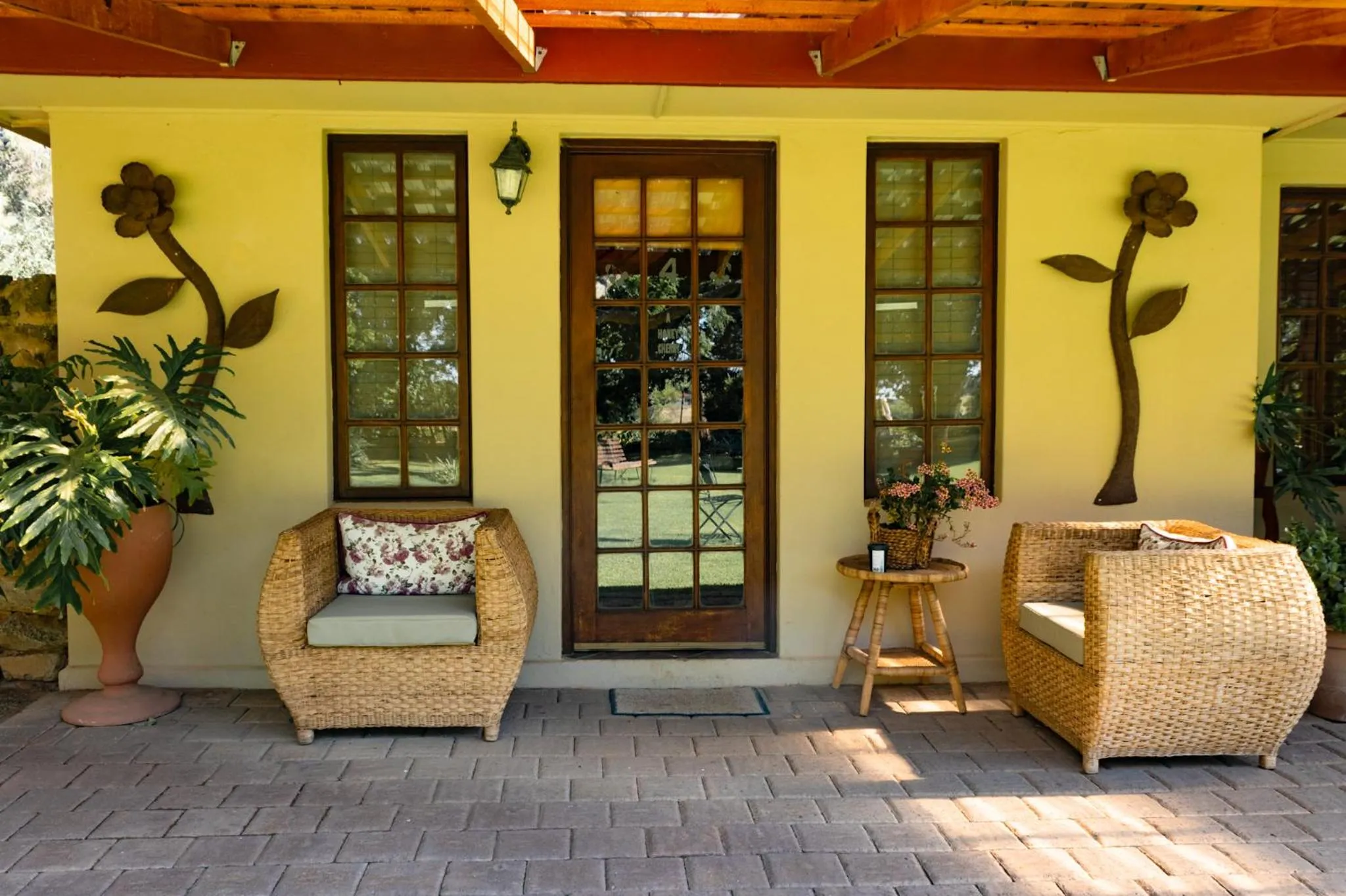 Patio in A Cherry Lane Self Catering and B&B