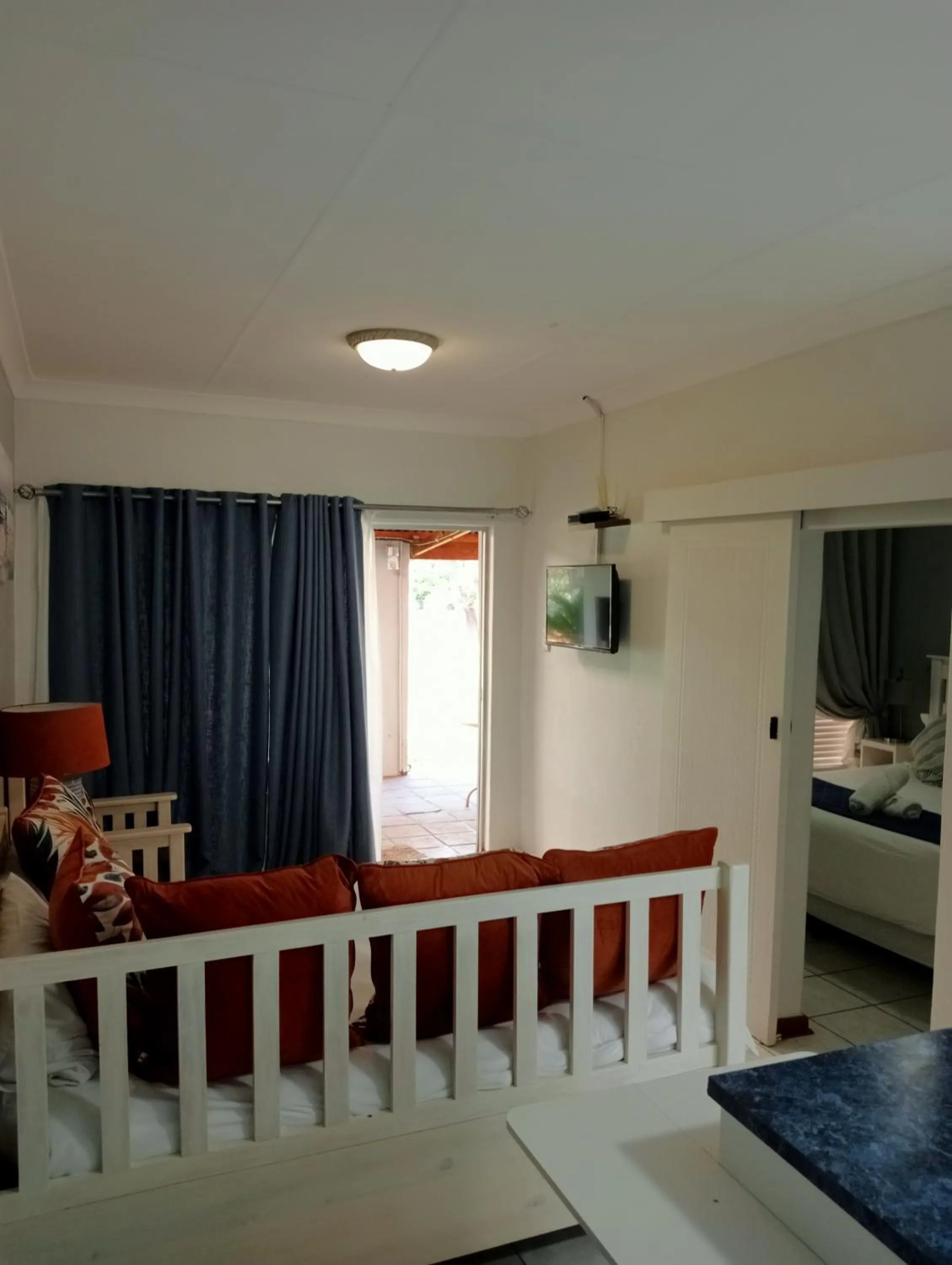 Living room, Bed in A Cherry Lane Self Catering and B&B