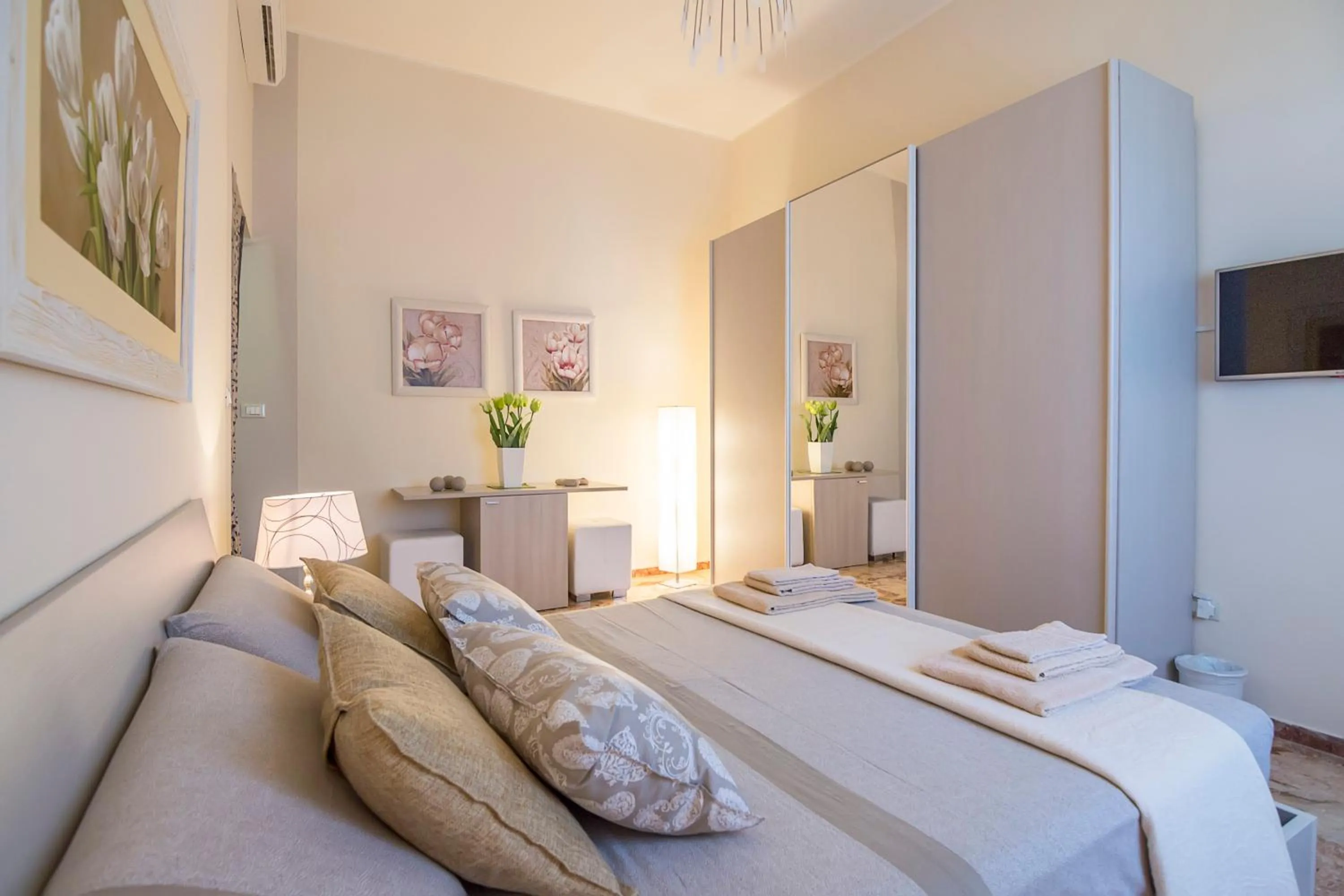 Photo of the whole room in Villa Lazzari B&B Tra i due Mari