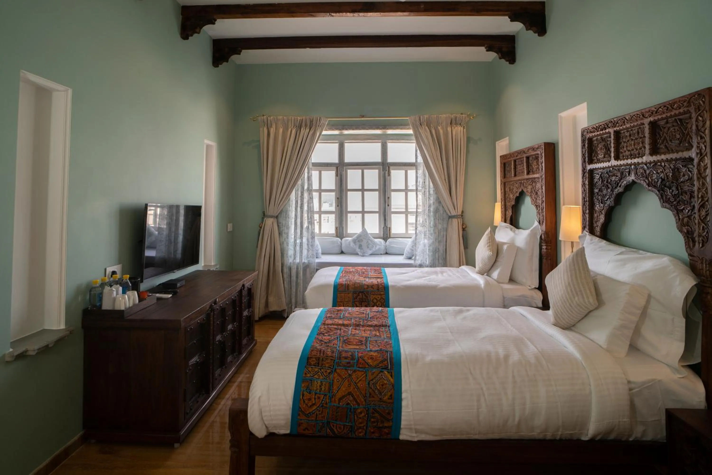 Bed in Khamma Ghani A Boutique Hotel