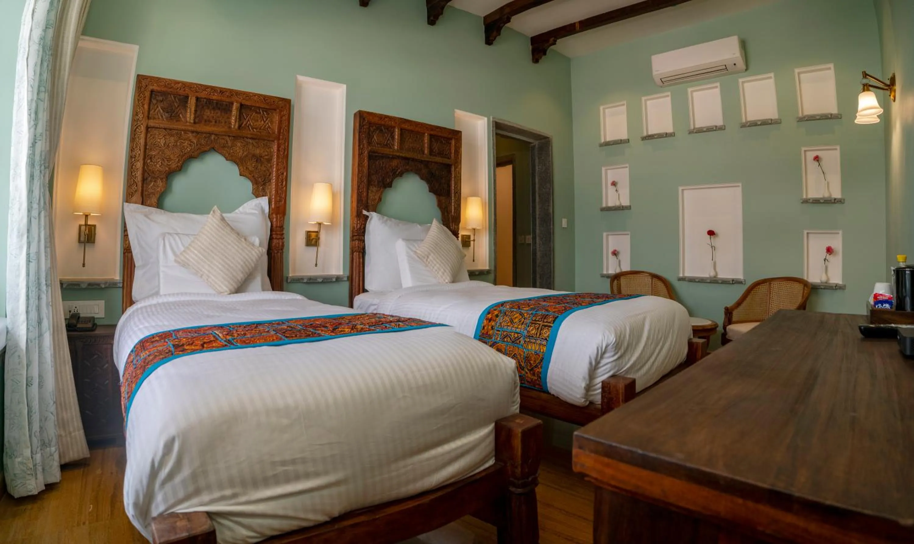 Bed in Khamma Ghani A Boutique Hotel