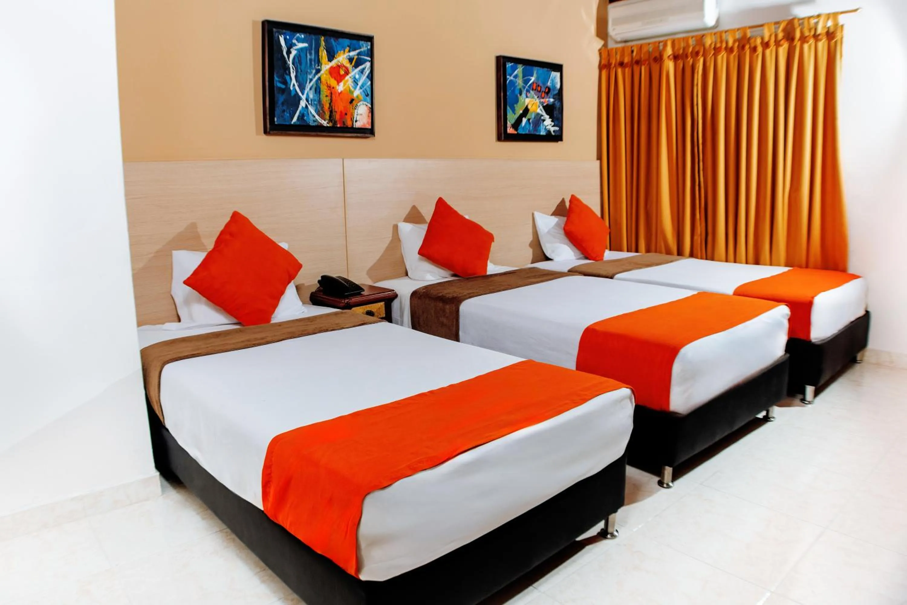 Bed in Hotel Luxor Cúcuta