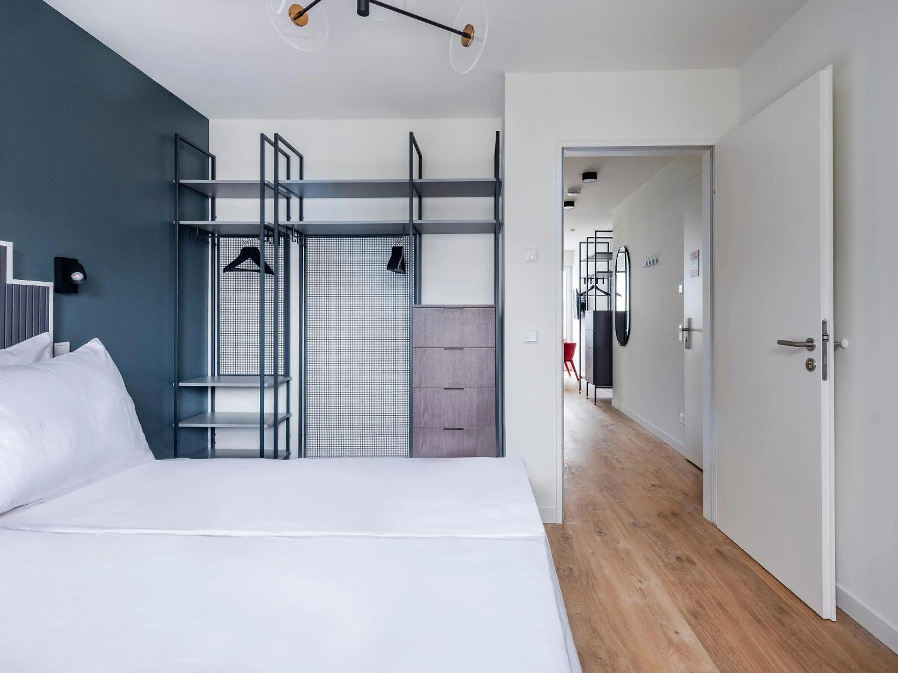 Bedroom, Bed in Numa Düsseldorf Leo