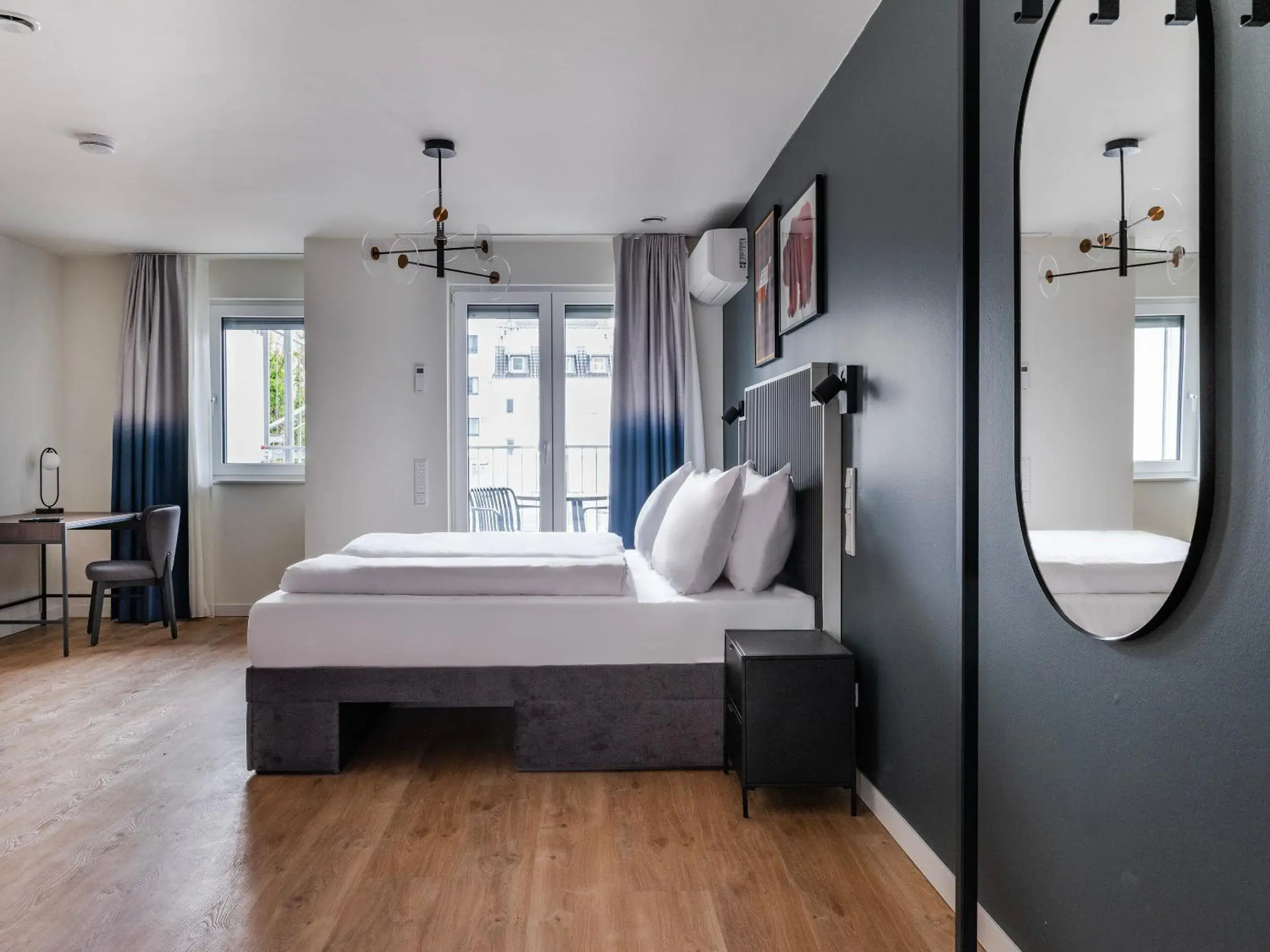 Extra Large Studio with Kitchenette, Balcony and Sofa Bed in Numa Düsseldorf Leo Extra Large Studio with Kitchenette, Balcony and Sofa Bed in Numa Düsseldorf Leo