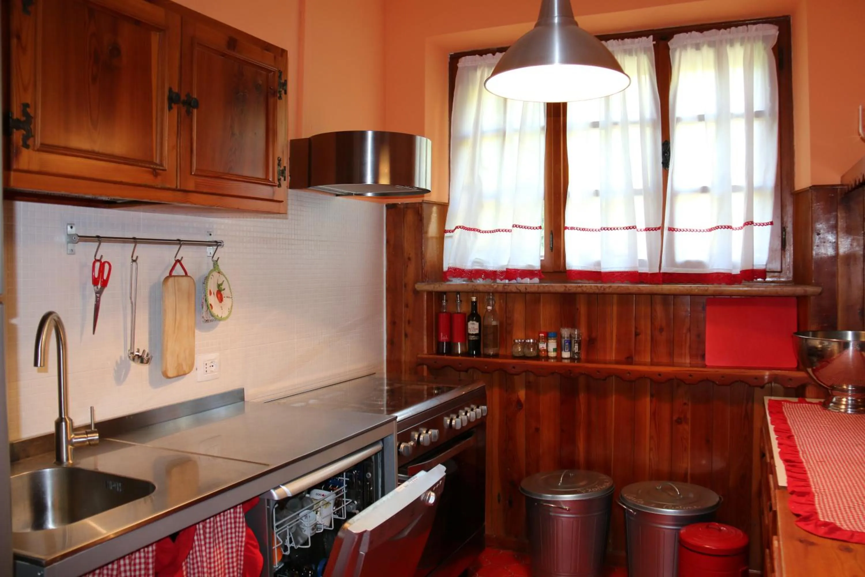Kitchen or kitchenette in Villa Margiò