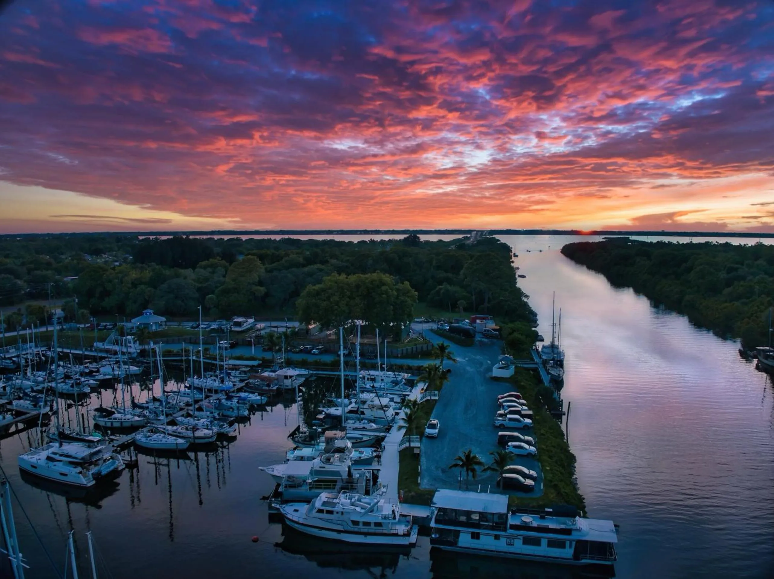 Area and facilities in Dolphins Vacation Rental