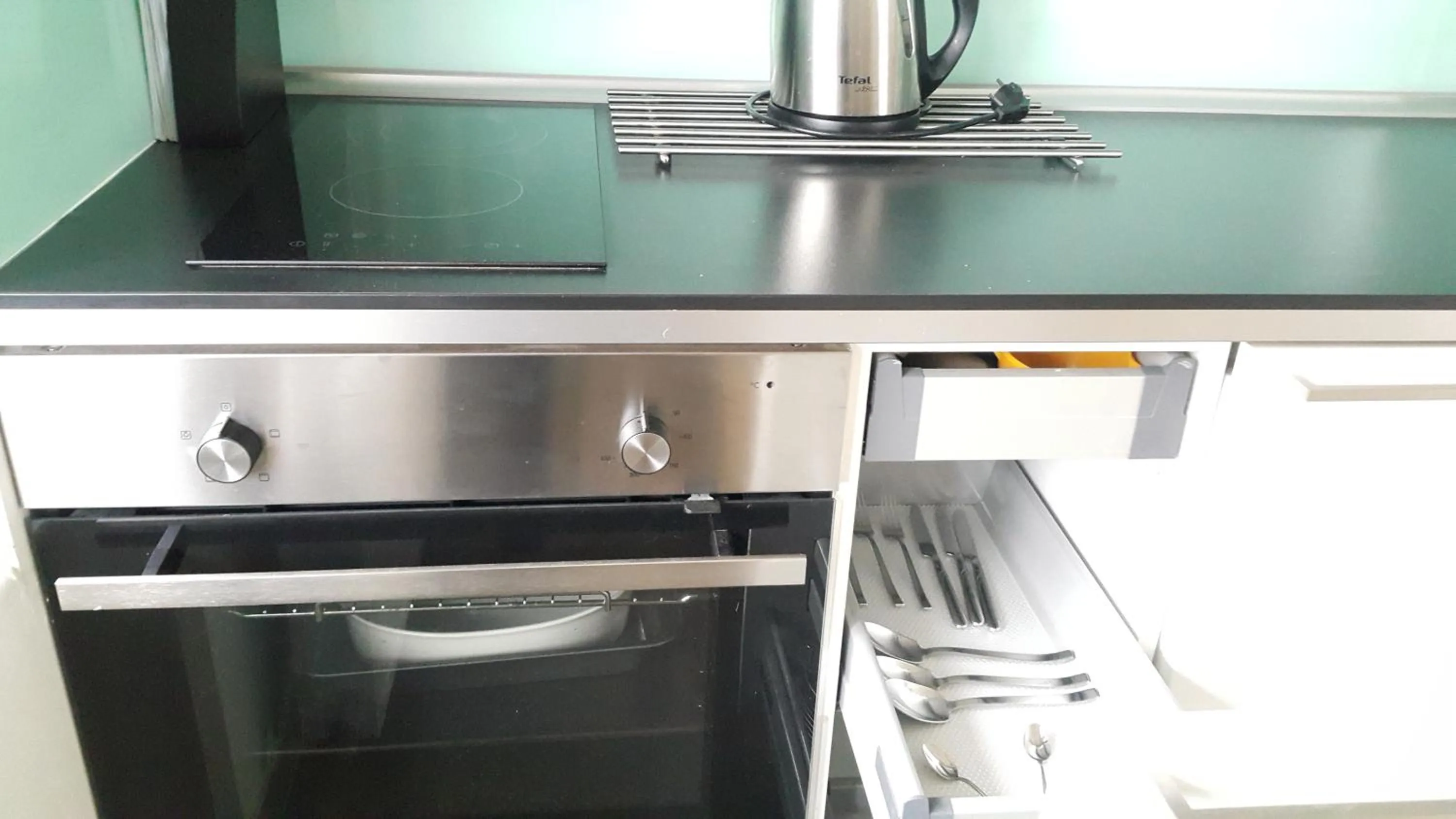 Kitchen or kitchenette in Bastien Studio near Airport