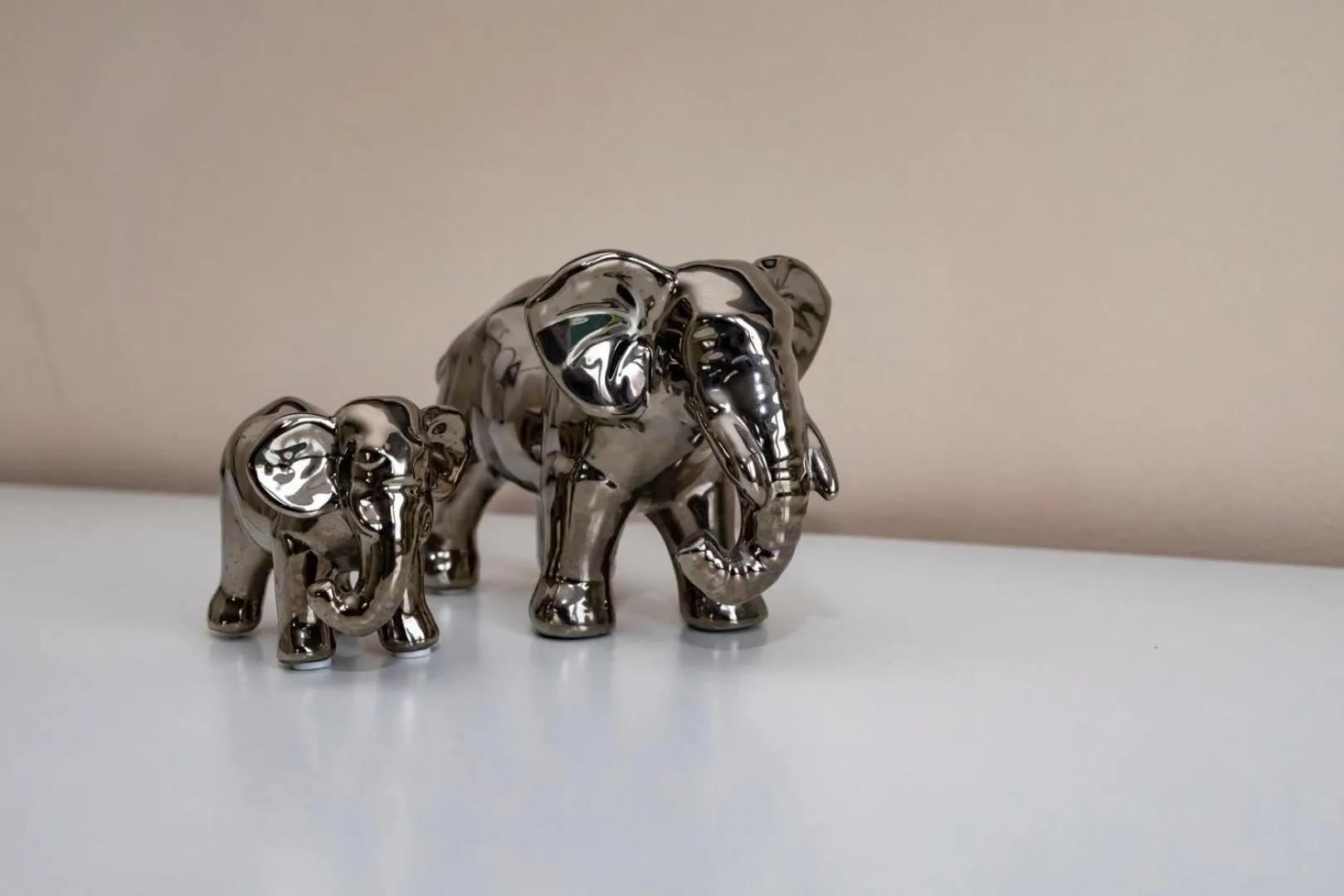 Decorative detail in Bastien Studio near Airport