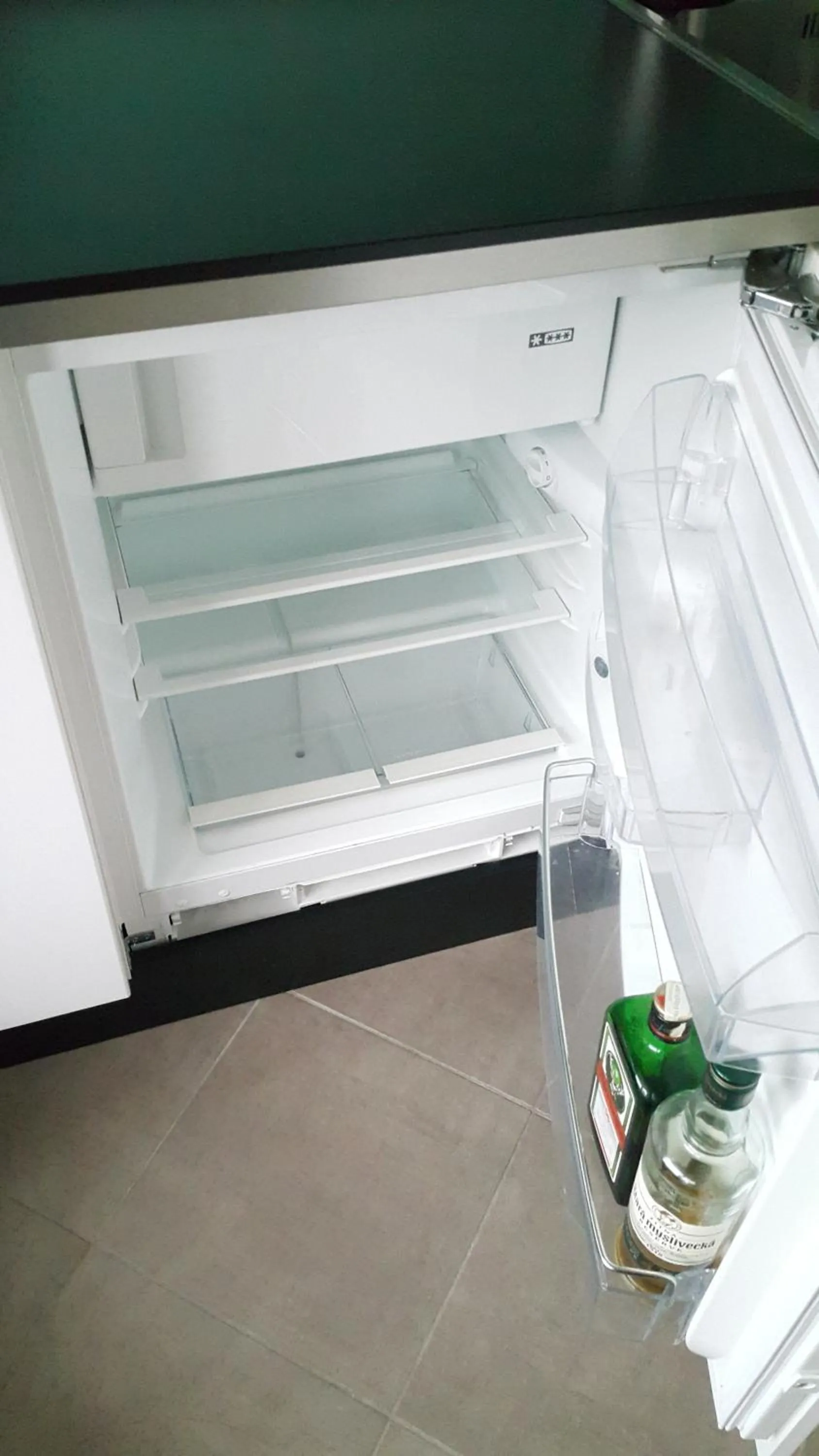 Kitchen or kitchenette in Bastien Studio near Airport