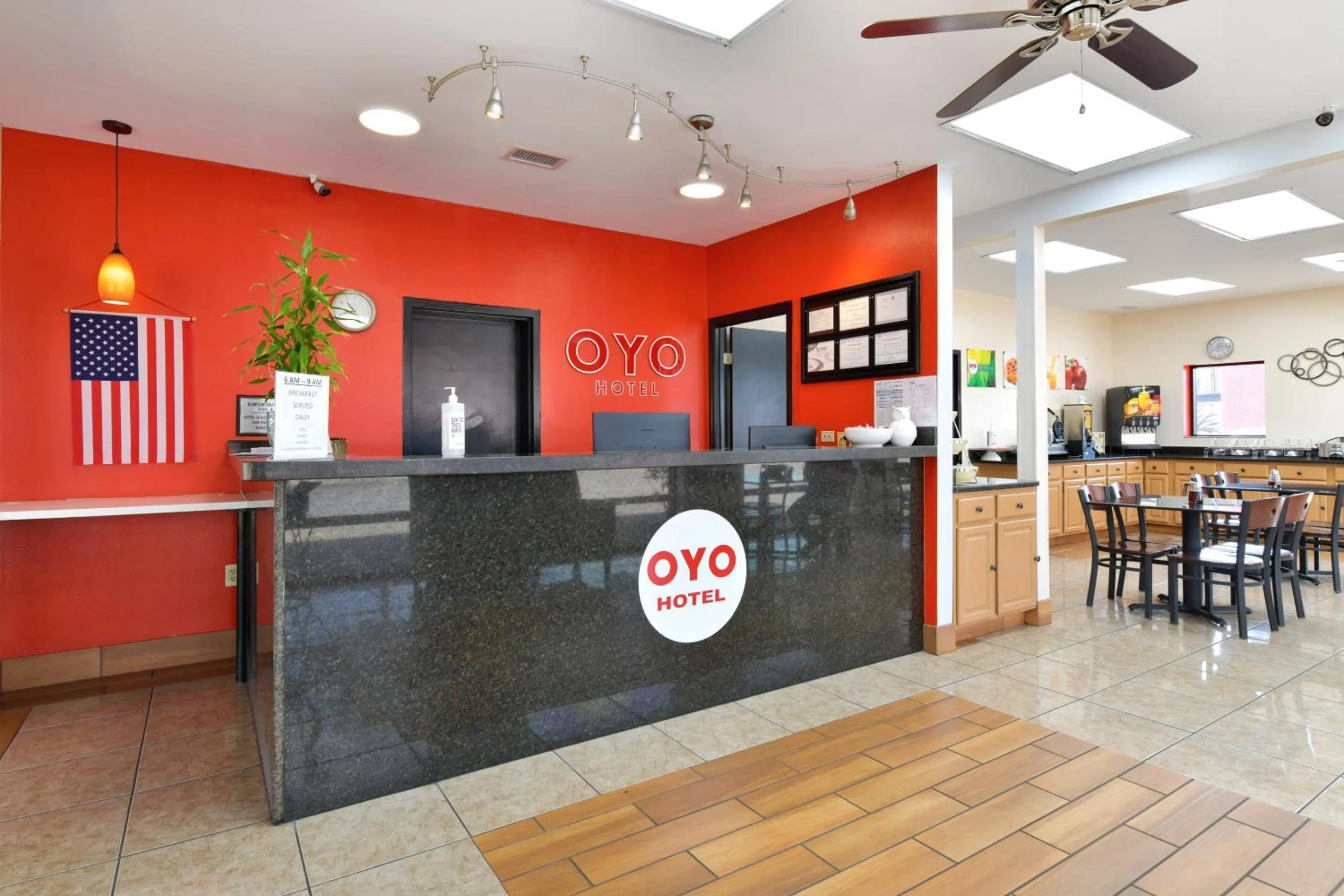 Lobby or reception in OYO Hotel Lake Park-Valdosta I-75, Exit 5