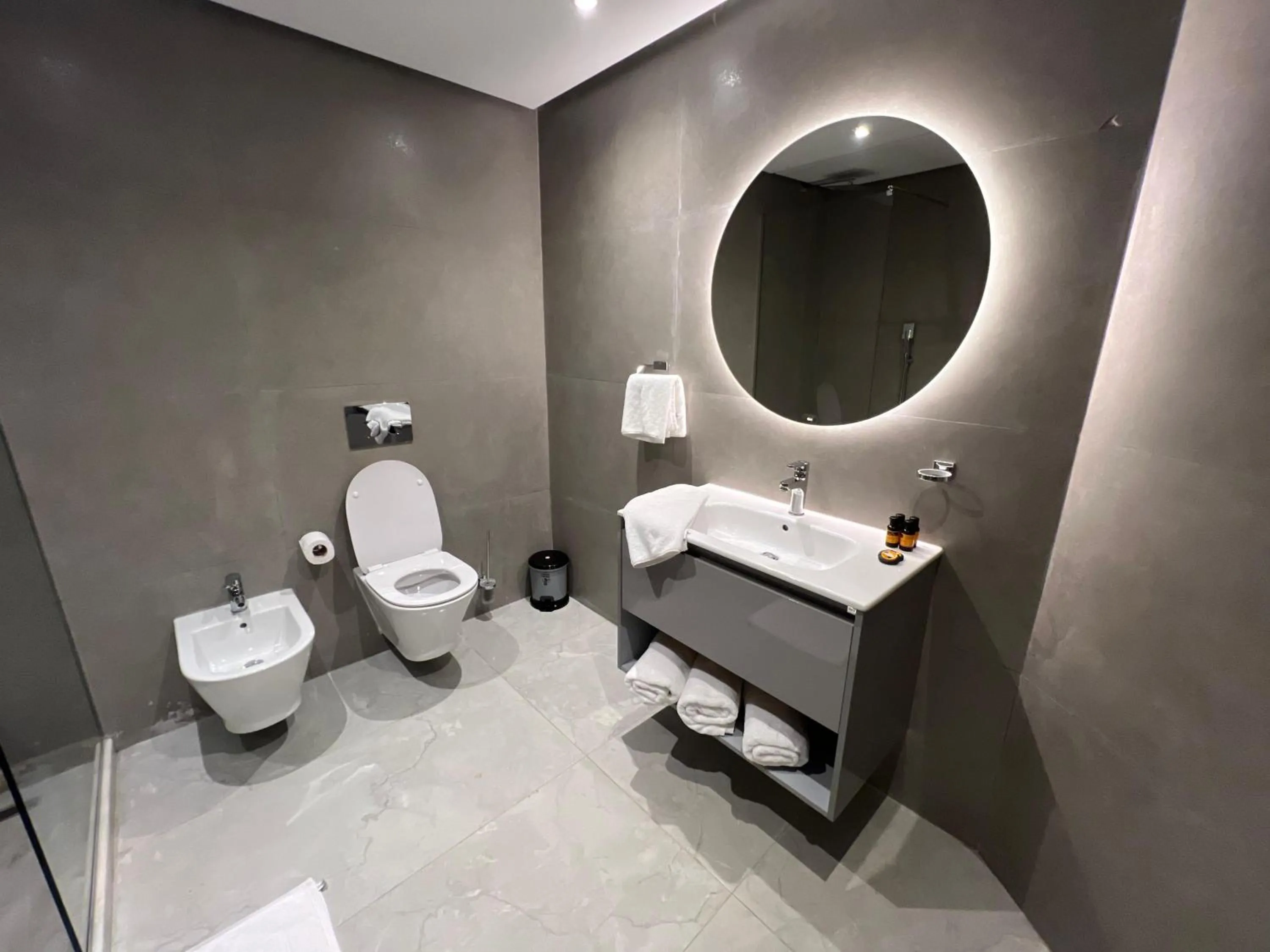 Bathroom in Le Rio Appart-Hotel City Center