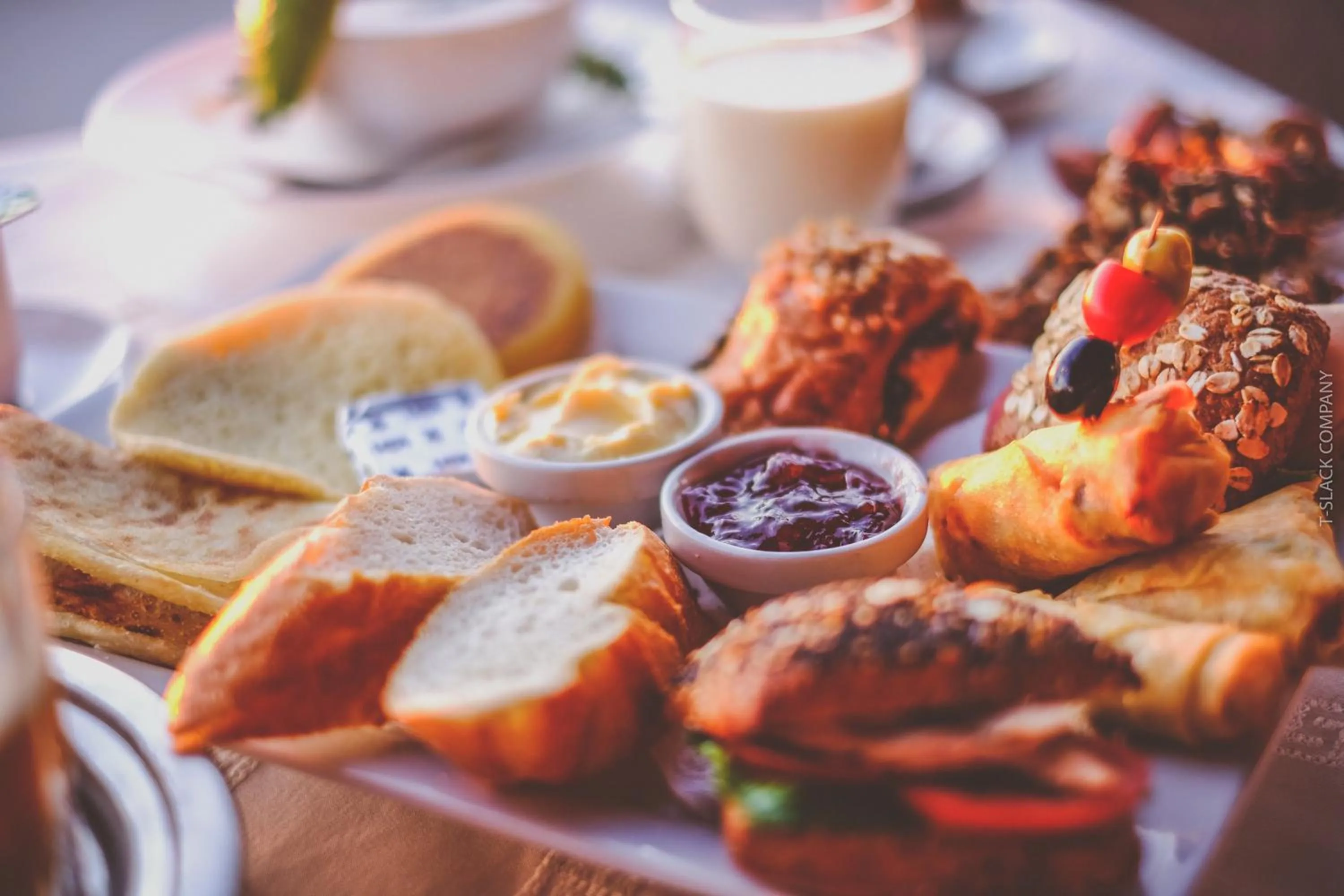 Breakfast in Le Rio Appart-Hotel City Center