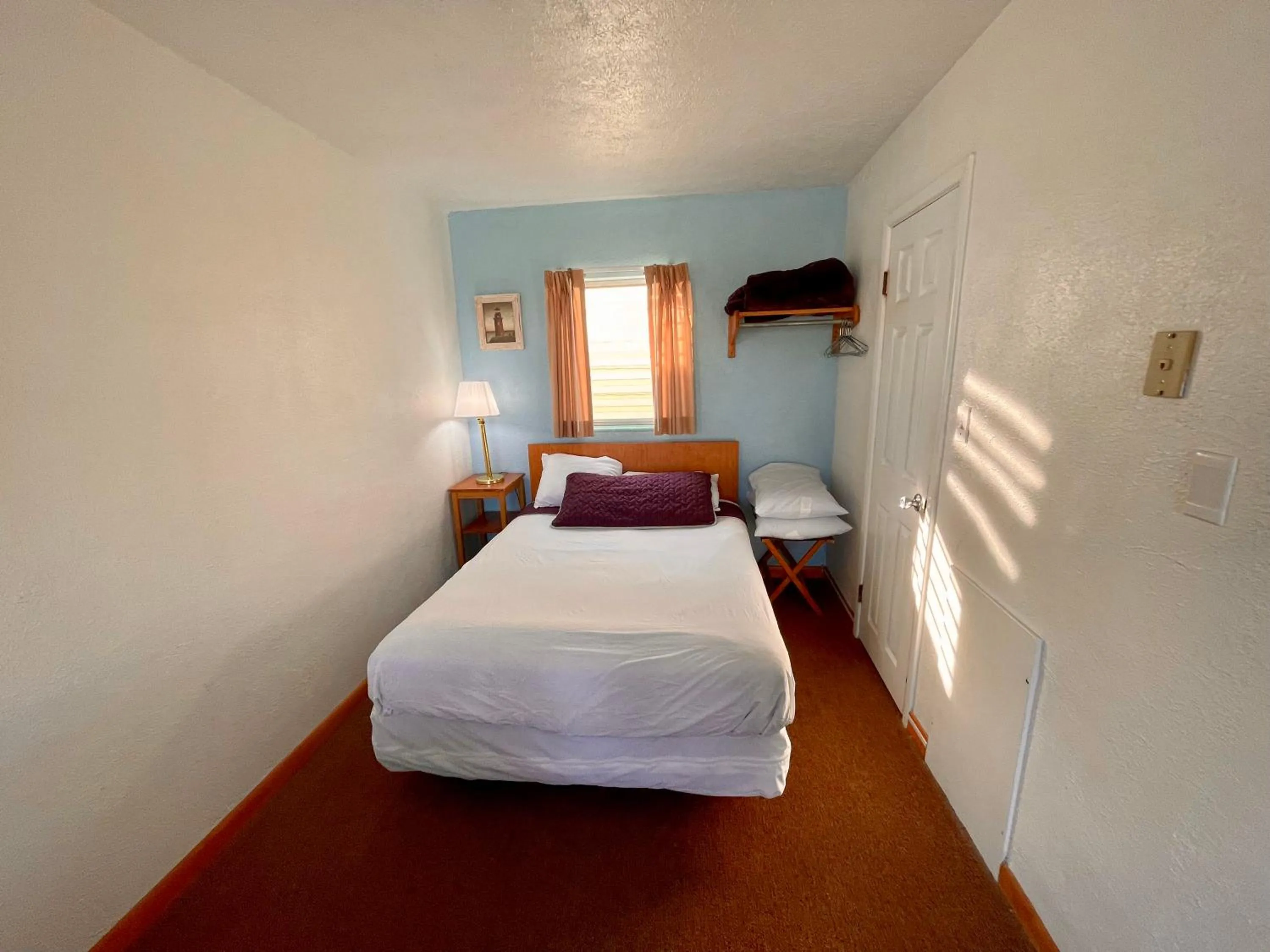 Pink Champagne Motel