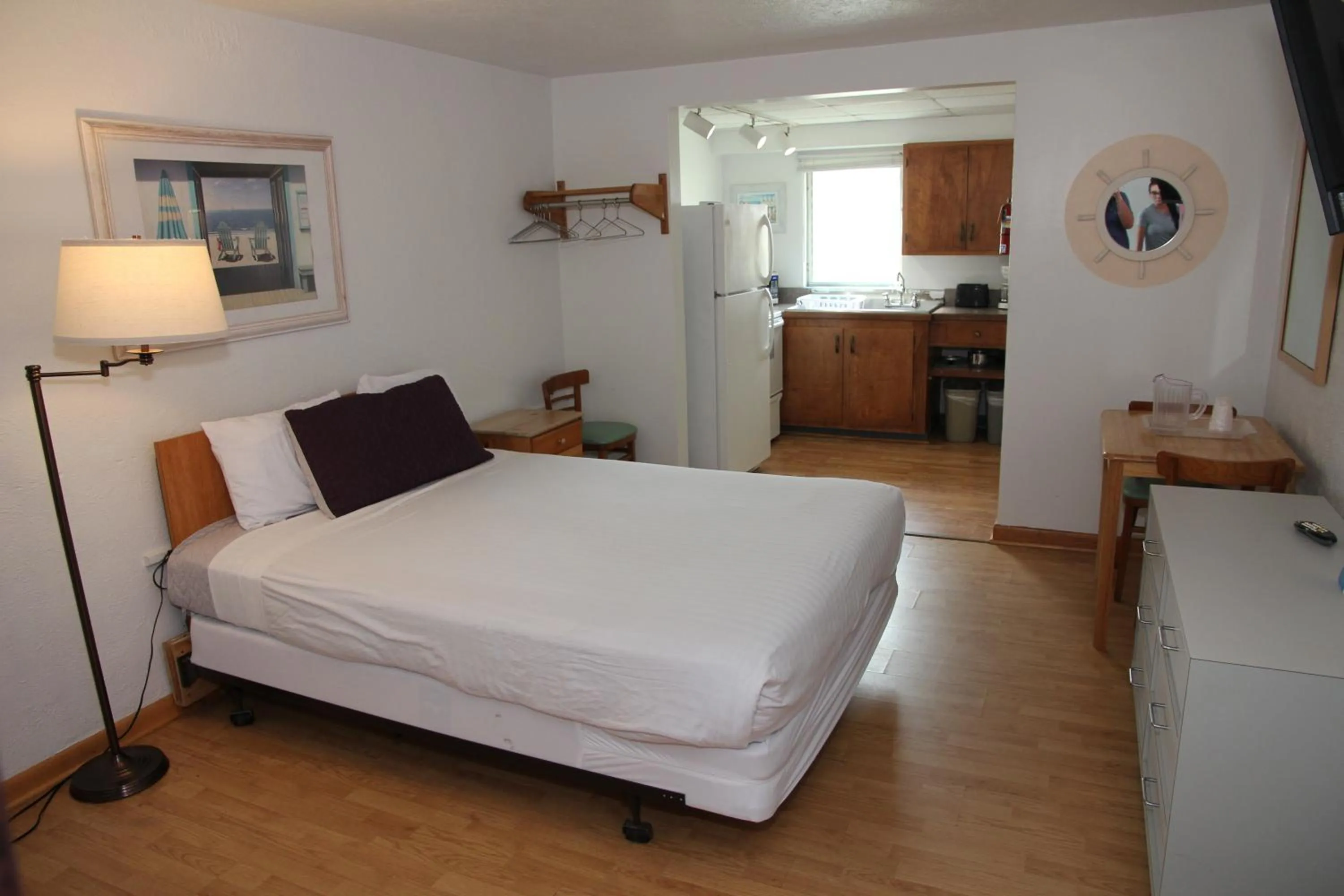 Pink Champagne Motel