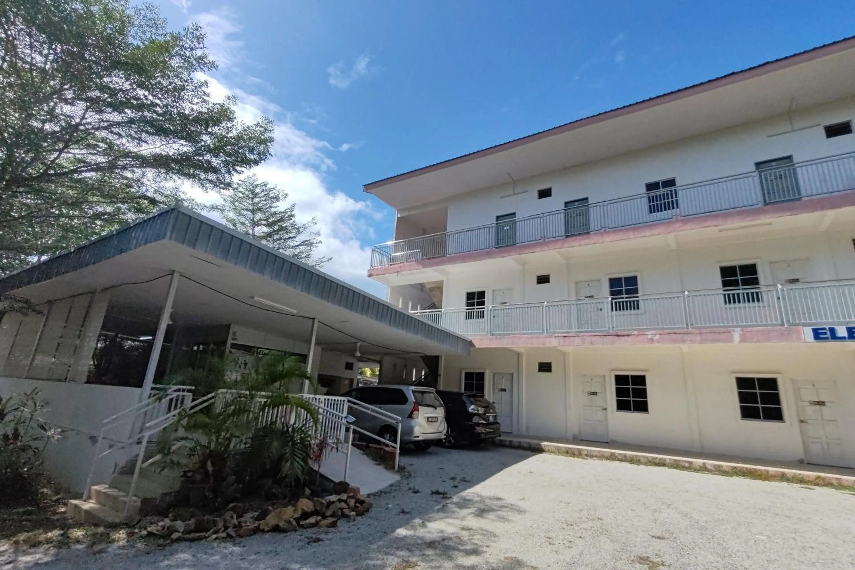 Property building in Eleven Inn Langkawi