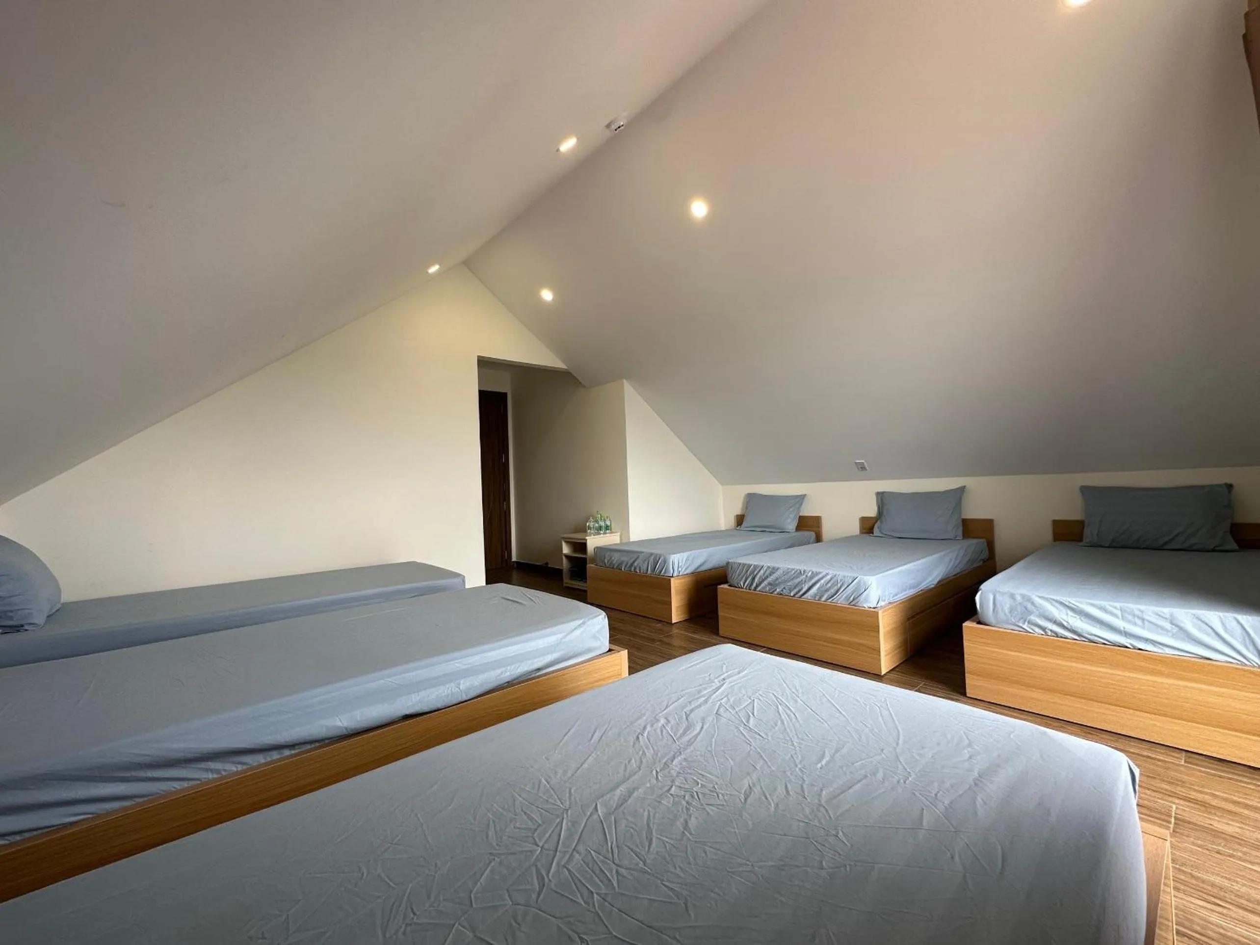 Bedroom, Bed in Capital O 1208 Phong Van Villa