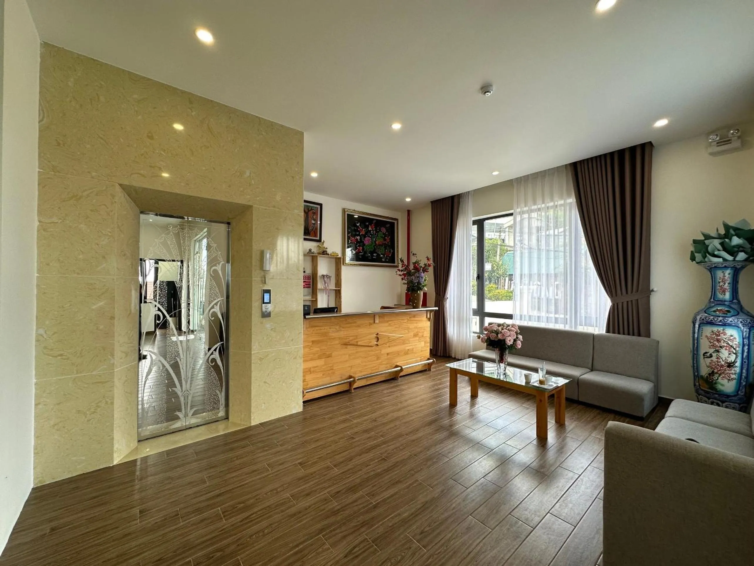 Lobby or reception in Capital O 1208 Phong Van Villa
