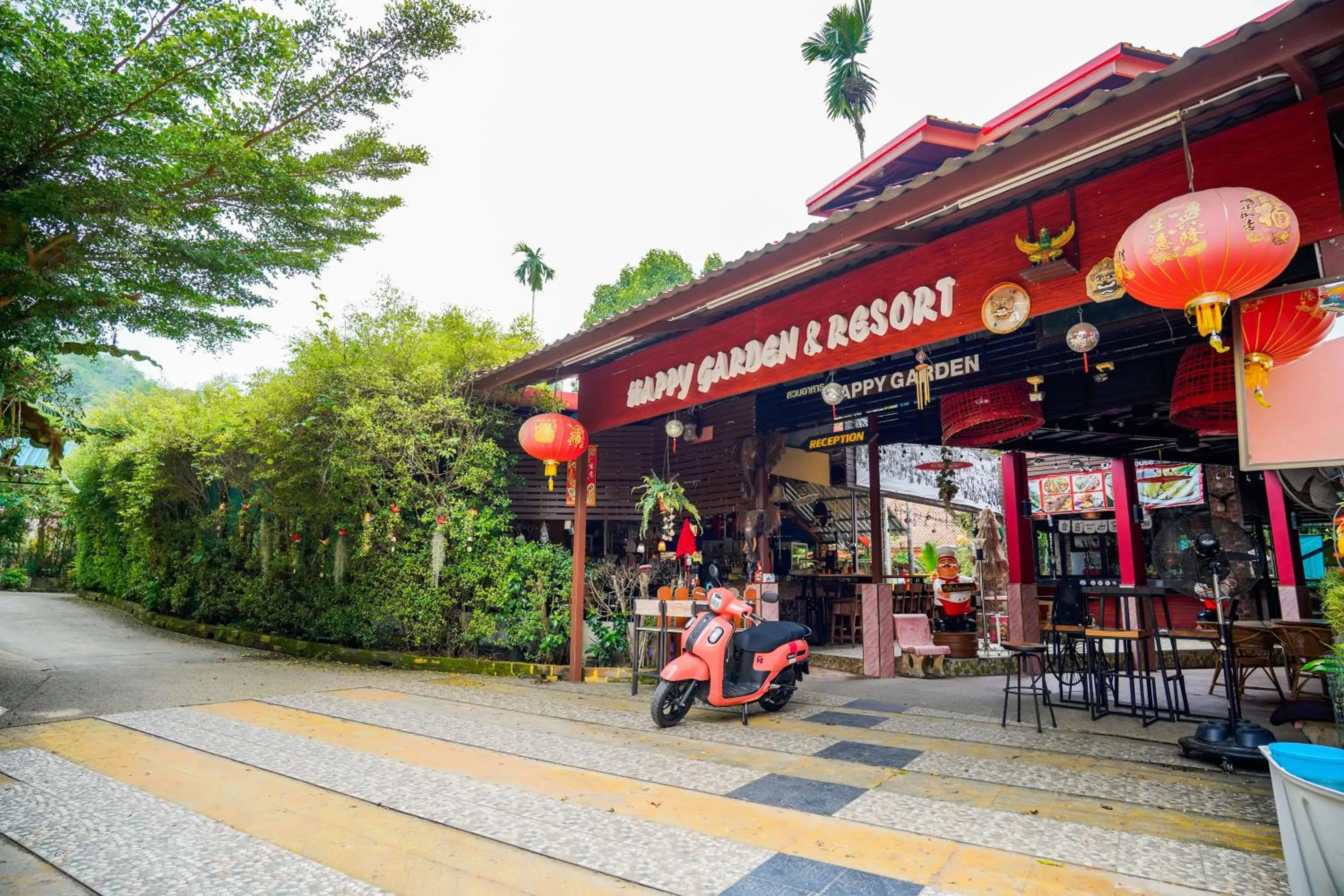 Property building in Happy Garden Resort Betong