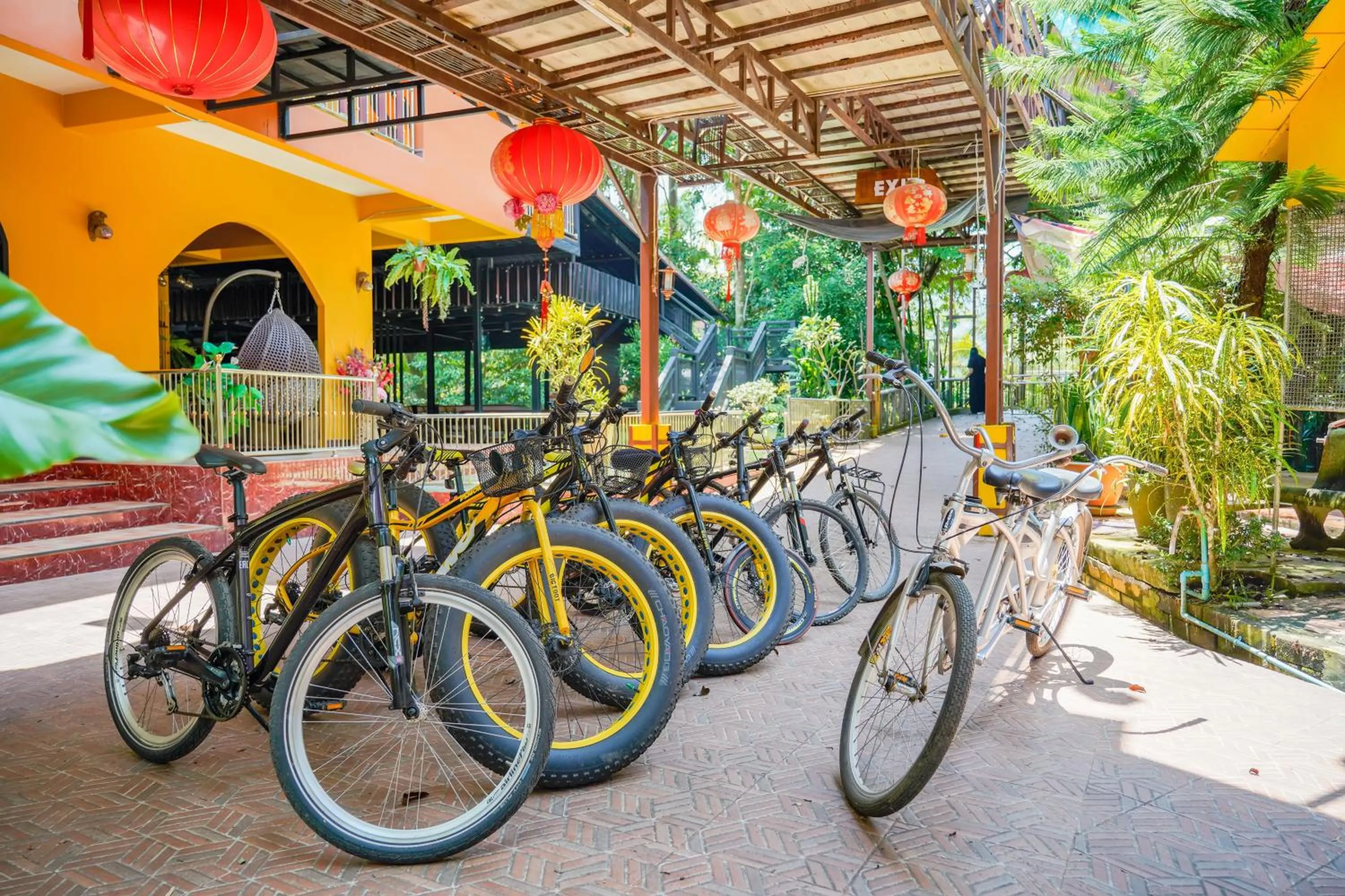 Day in Happy Garden Resort Betong