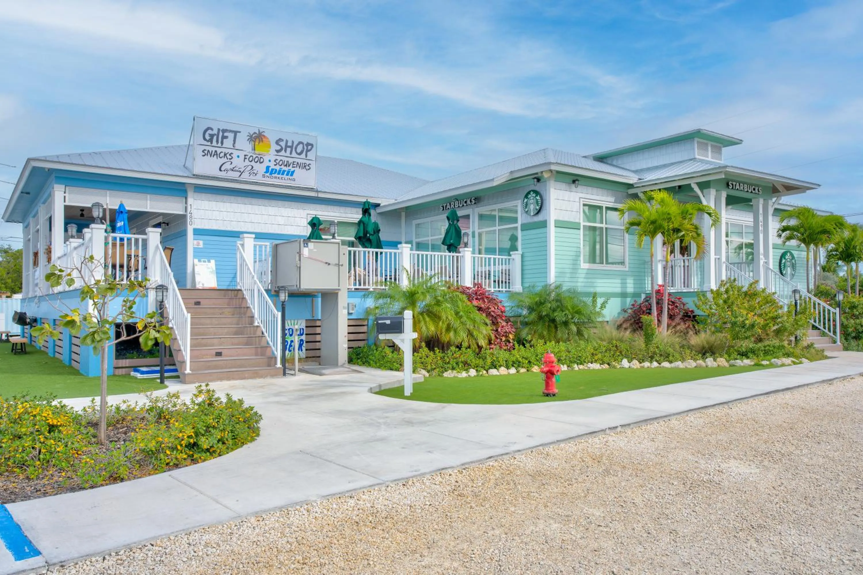 Captain Pip's Marina & Hideaway